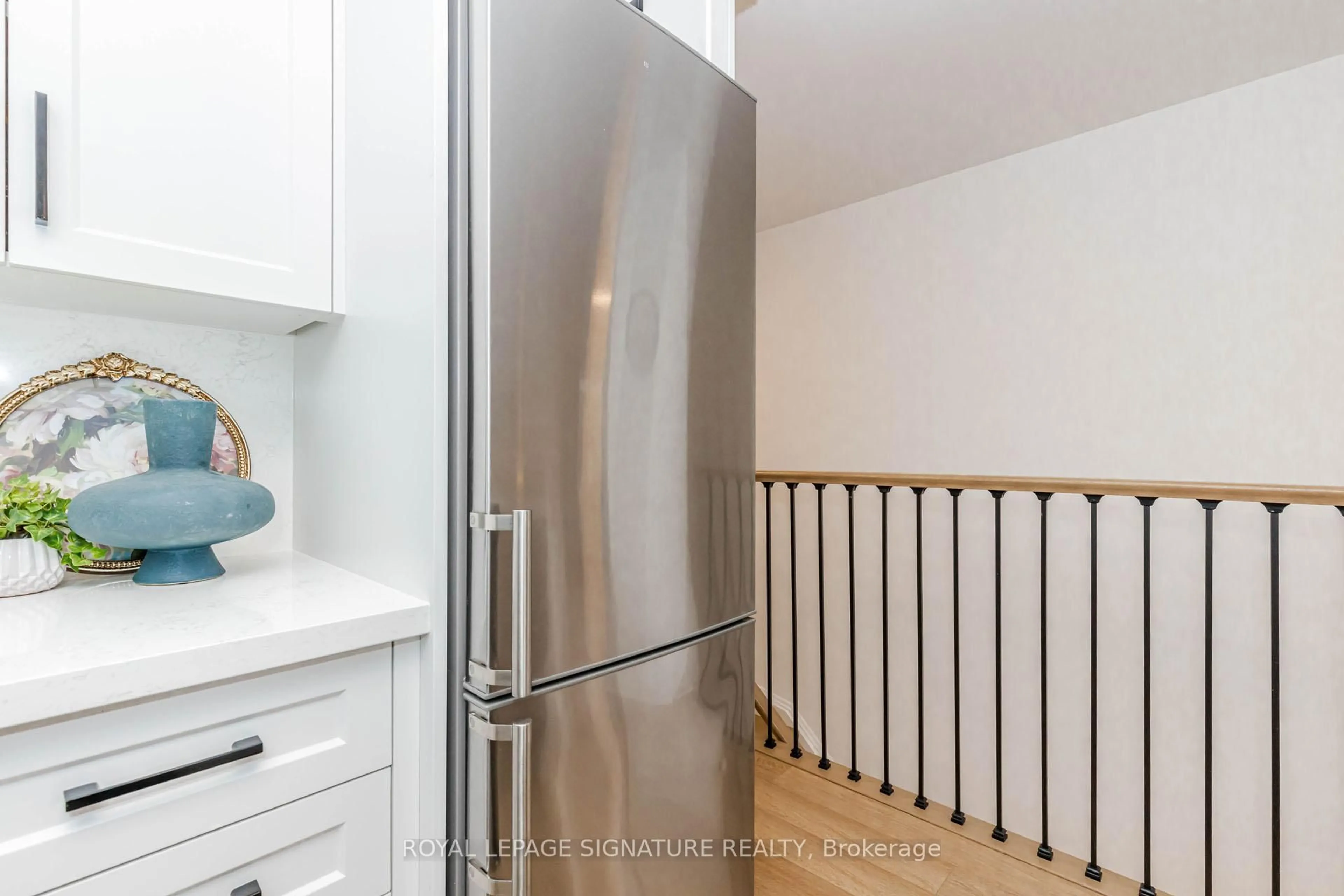 Unknown for 171 William Duncan Rd #3, Toronto Ontario M3K 0B8