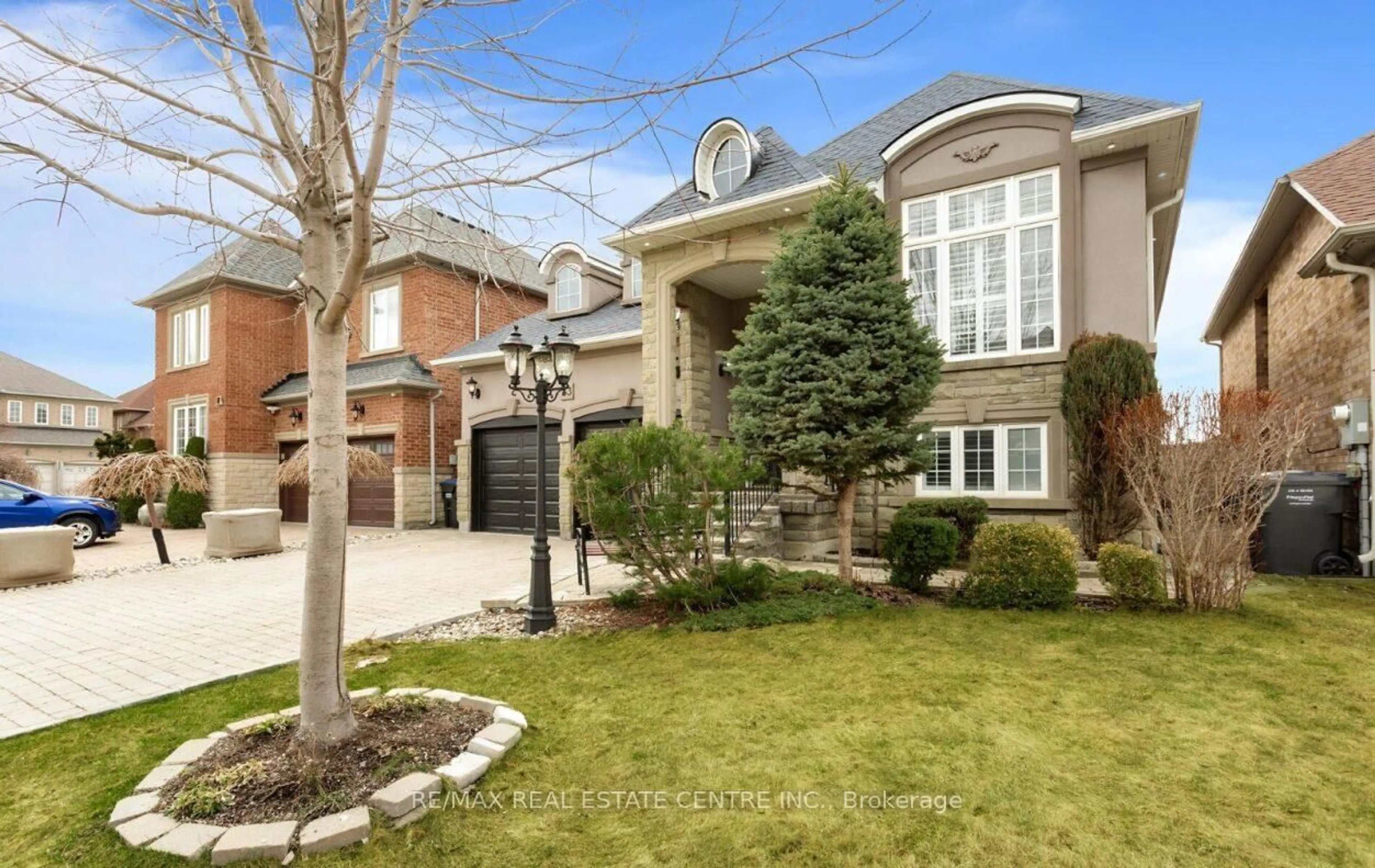 Home with brick exterior material, street for 43 Donherb Cres, Caledon Ontario L7C 1E4