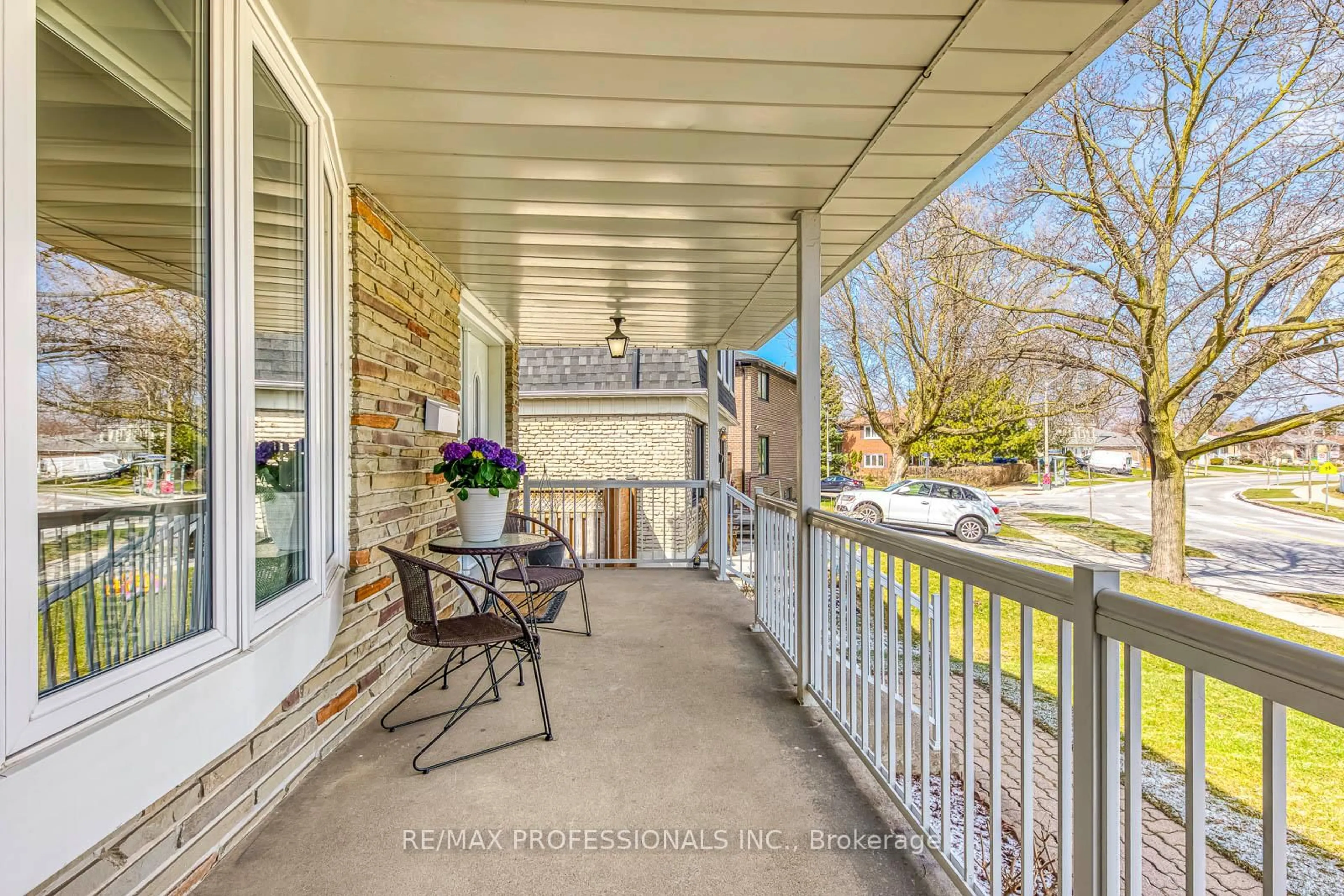 Patio, street for 270 Wellesworth Dr, Toronto Ontario M9C 4S7