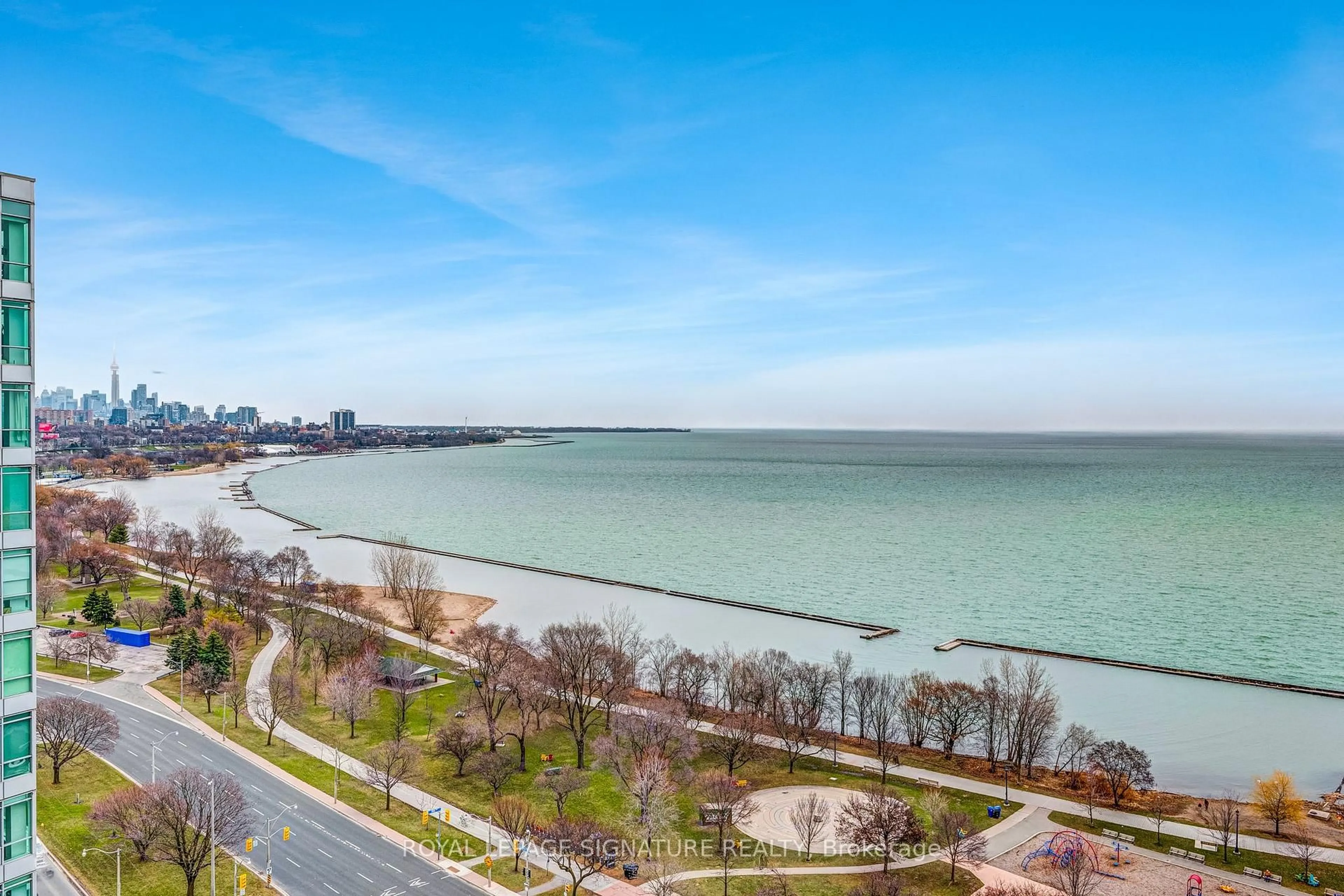 A pic from outside/outdoor area/front of a property/back of a property/a pic from drone, water/lake/river/ocean view for 1910 Lake Shore Blvd #LPH6, Toronto Ontario M6S 1A2