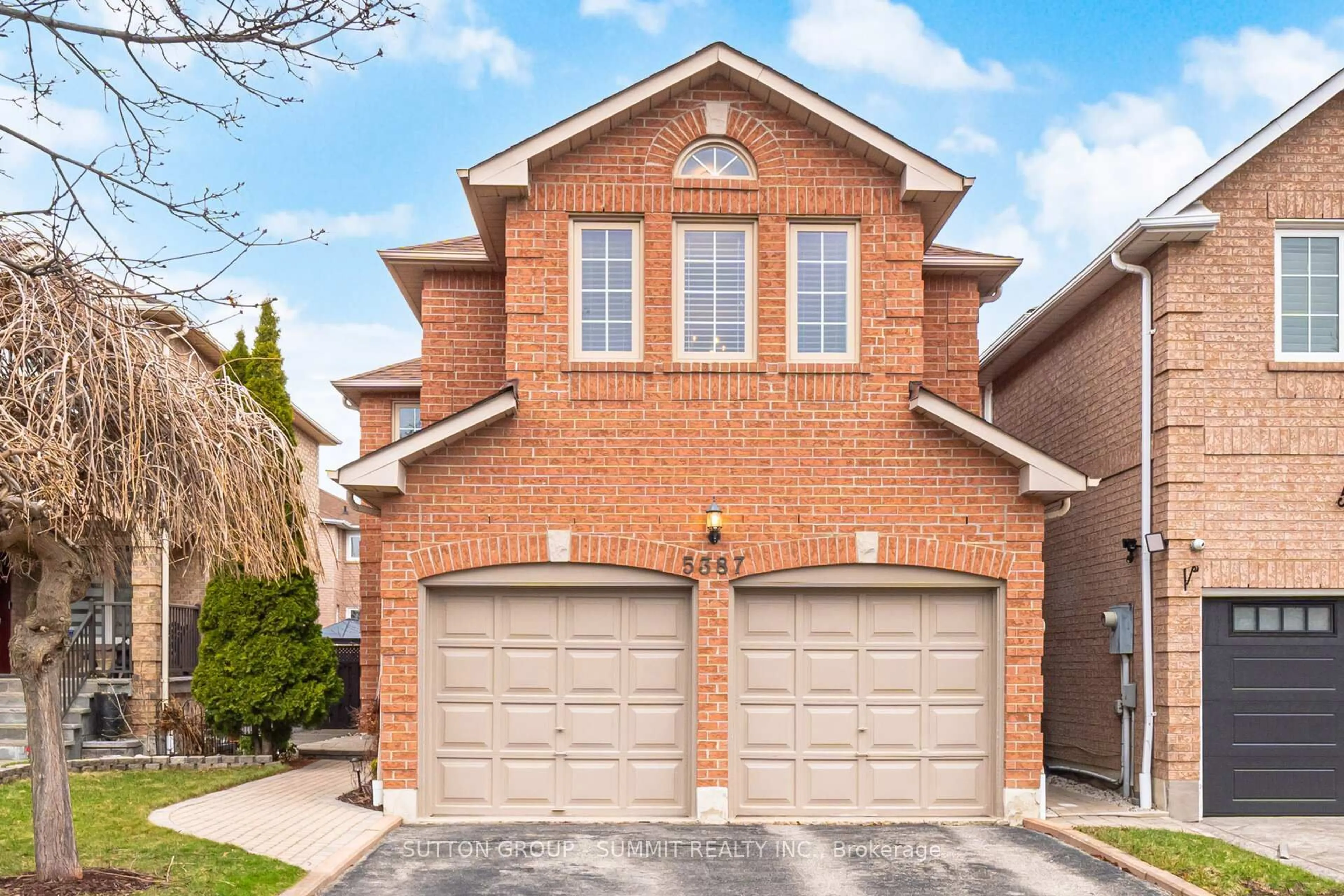 Home with brick exterior material, street for 5387 FLATFORD Rd, Mississauga Ontario L5V 1Y6