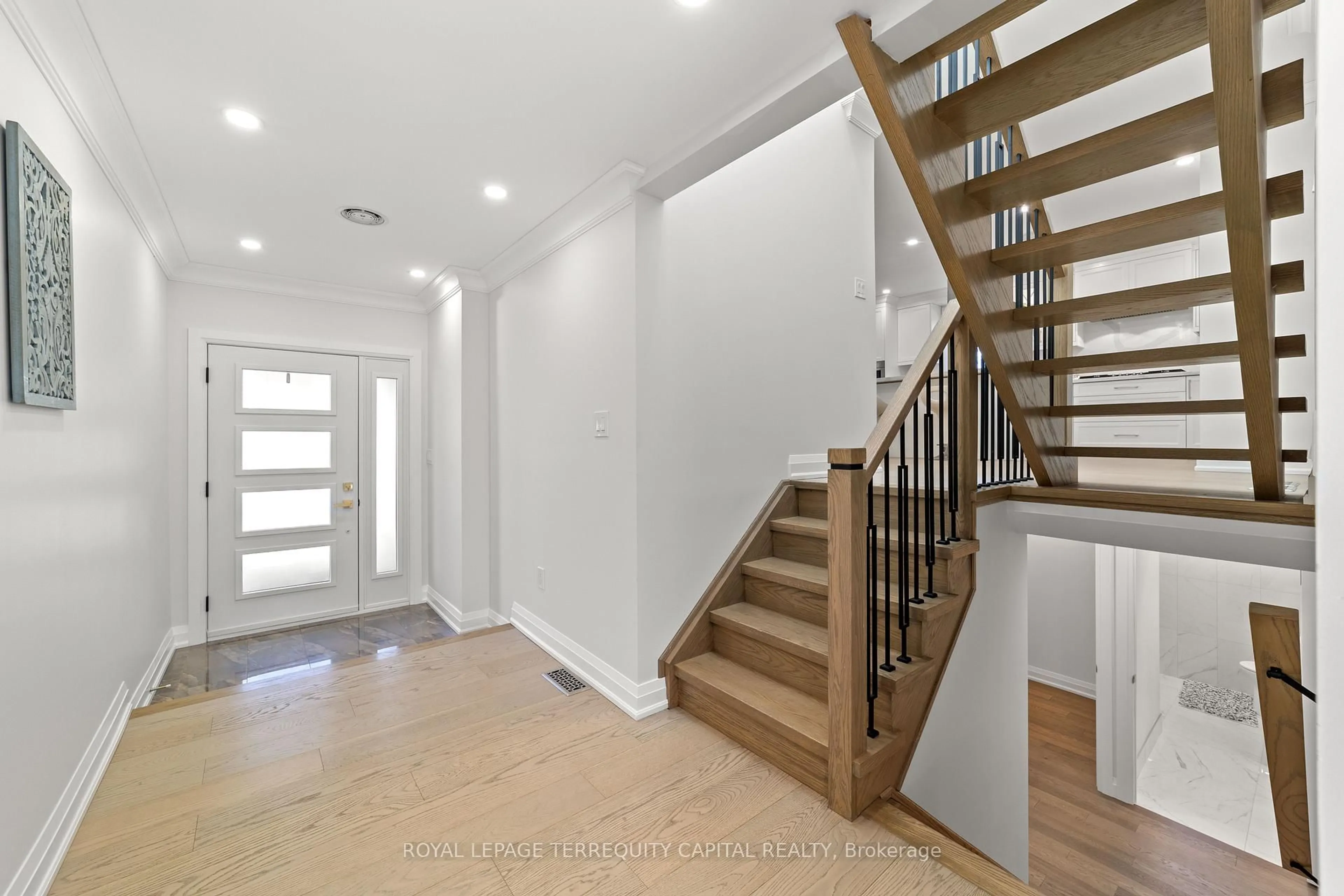 Unknown for 730 Hyde Rd, Burlington Ontario L7S 1S7