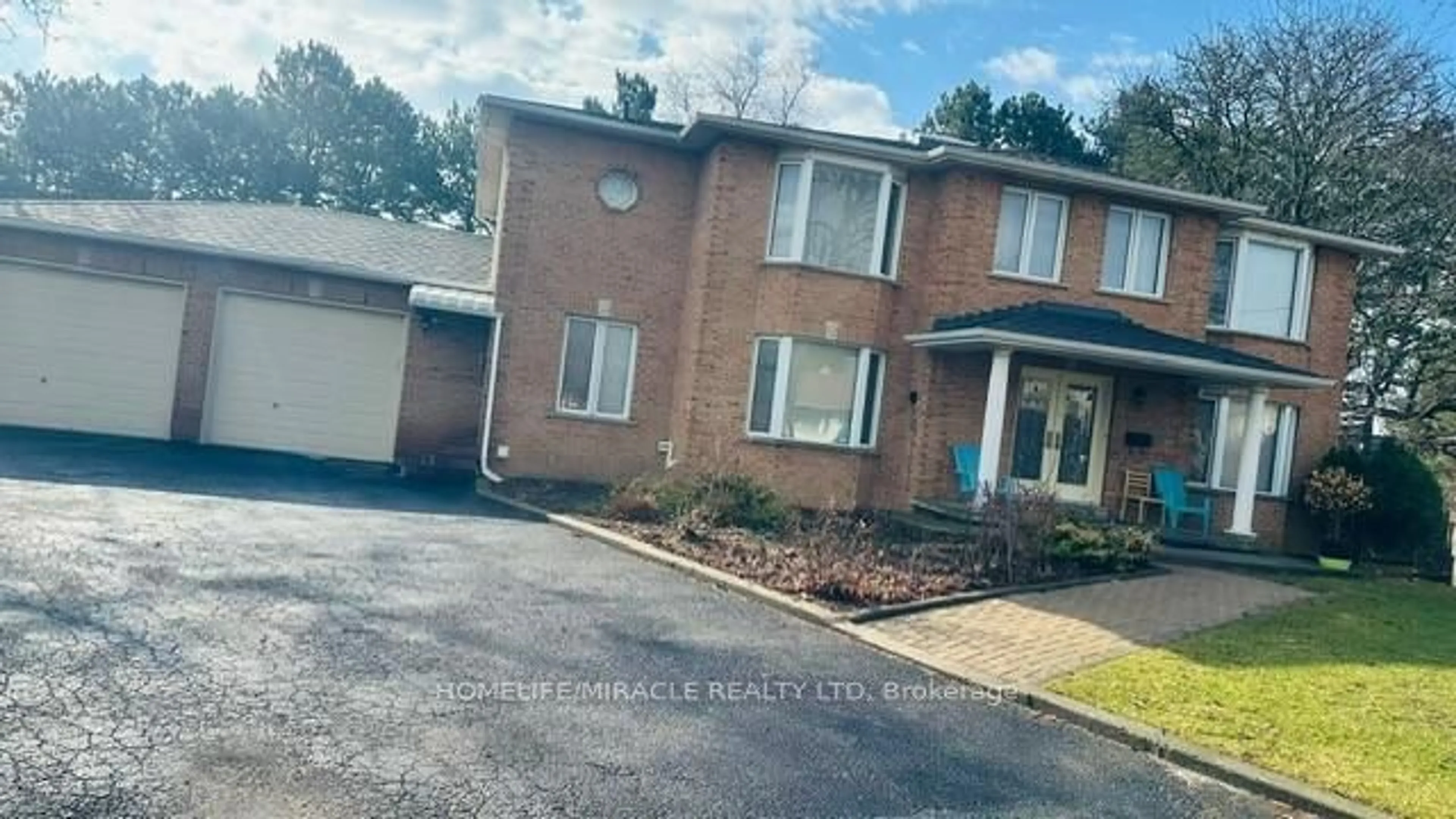 Home with brick exterior material, street for 85 Harlow Cres, Toronto Ontario M9V 2Y8