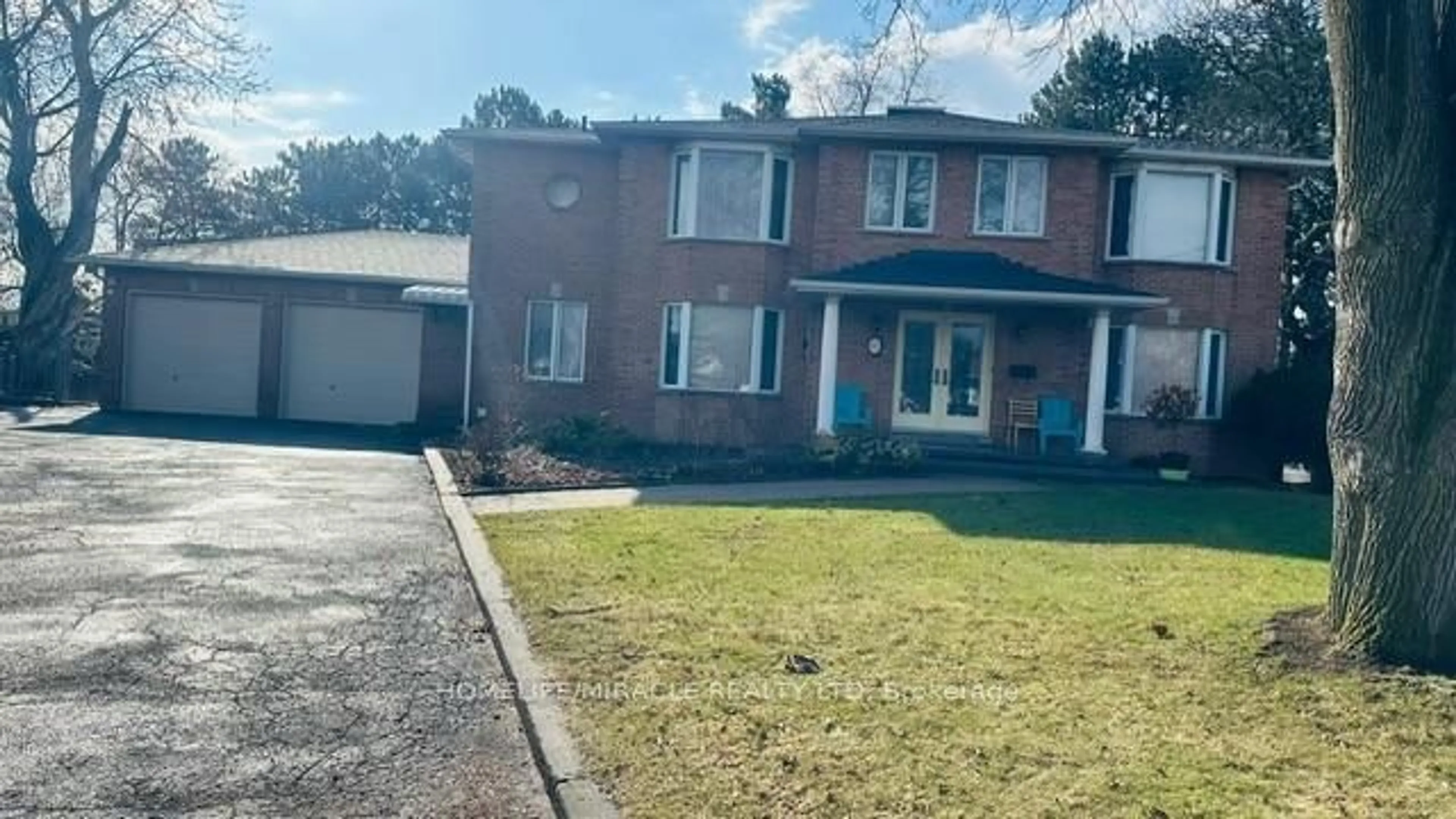 Home with brick exterior material, street for 85 Harlow Cres, Toronto Ontario M9V 2Y8