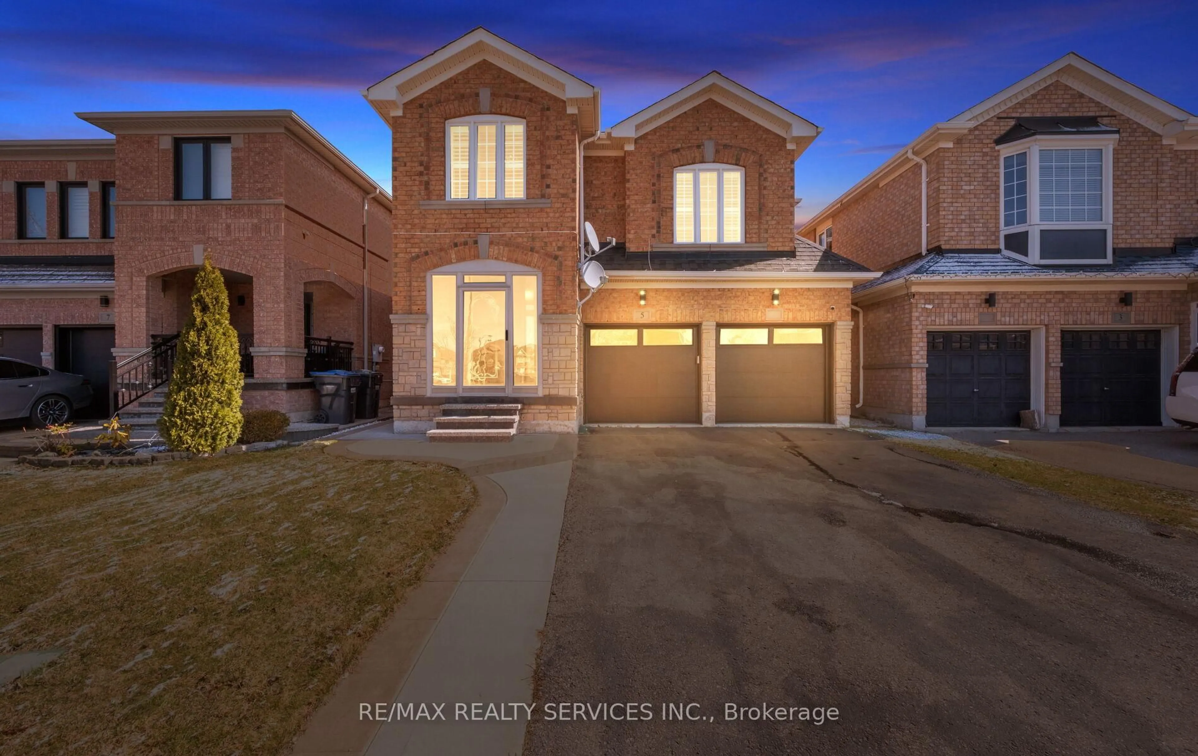 Home with brick exterior material, street for 5 Thornbush Blvd, Brampton Ontario L7A 3X9