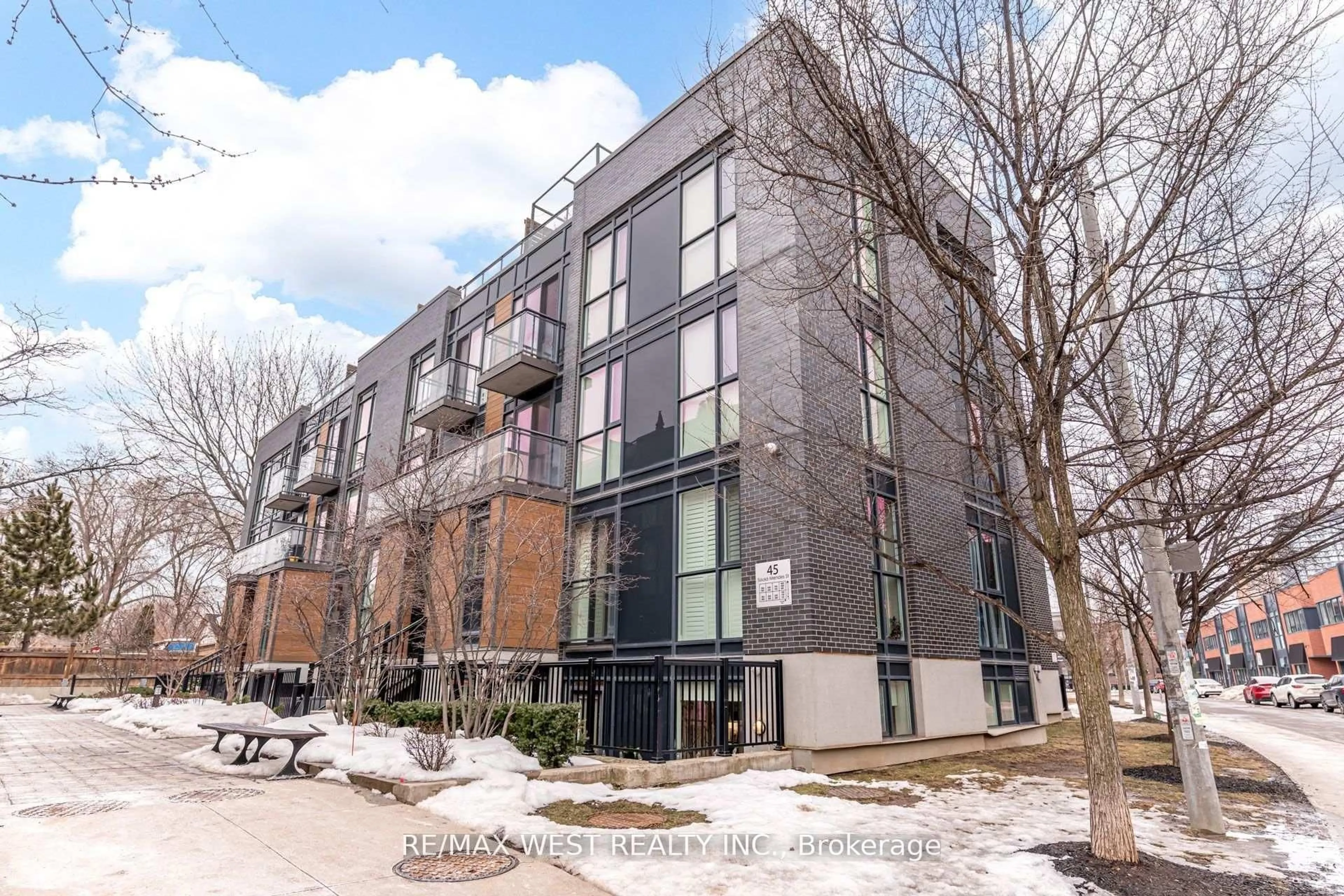 A pic from outside/outdoor area/front of a property/back of a property/a pic from drone, street for 45 Sousa Mendes St #101, Toronto Ontario M6P 0A7