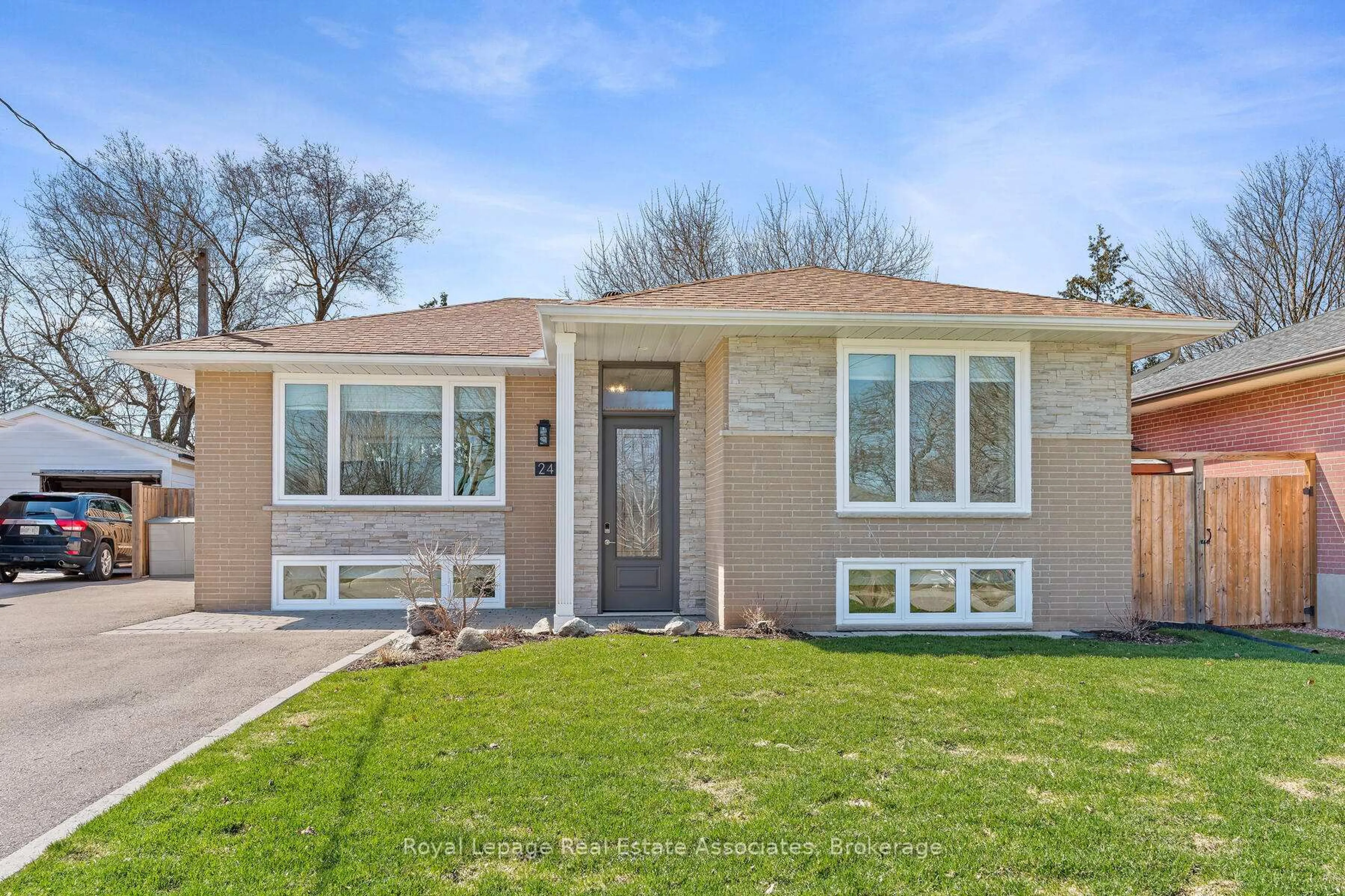 Home with brick exterior material, street for 24 Stevens Cres, Halton Hills Ontario L7G 1B6