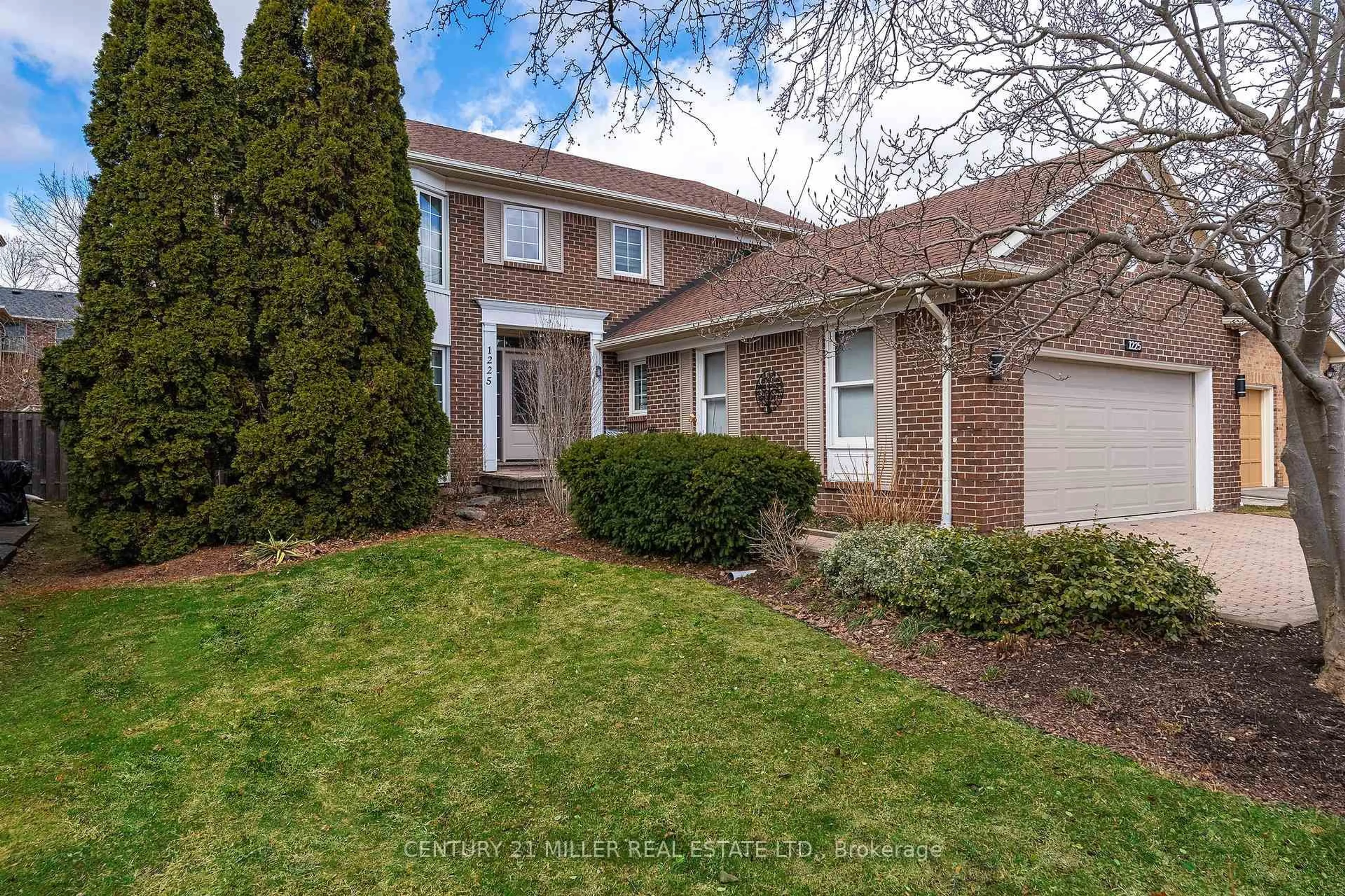 Home with brick exterior material, street for 1225 Old Post Dr, Oakville Ontario L6M 1A5