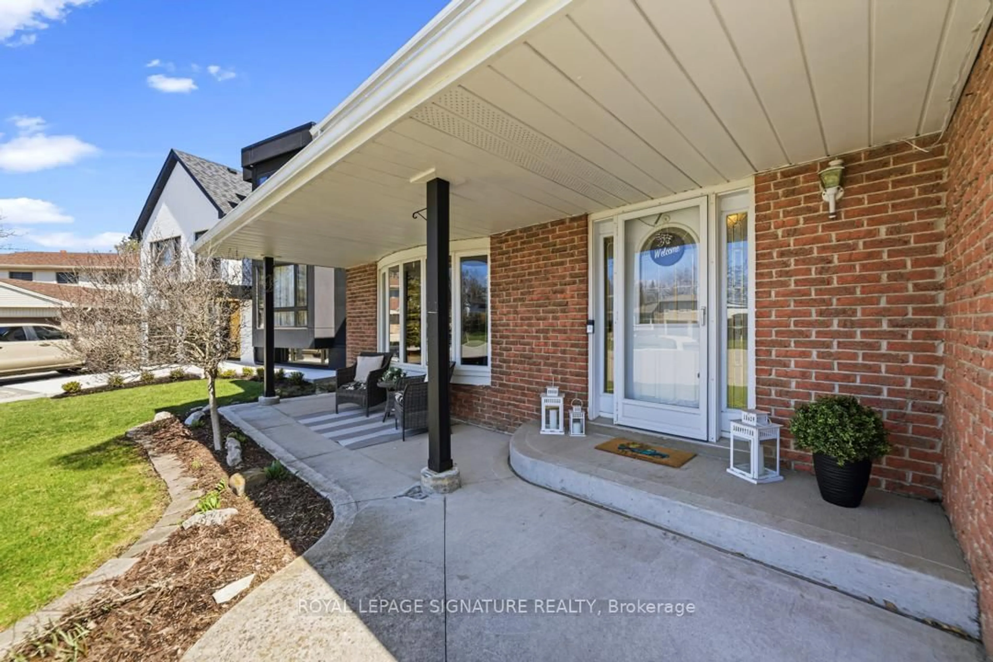 Unknown for 770 Banting Crt, Milton Ontario L9T 3M5