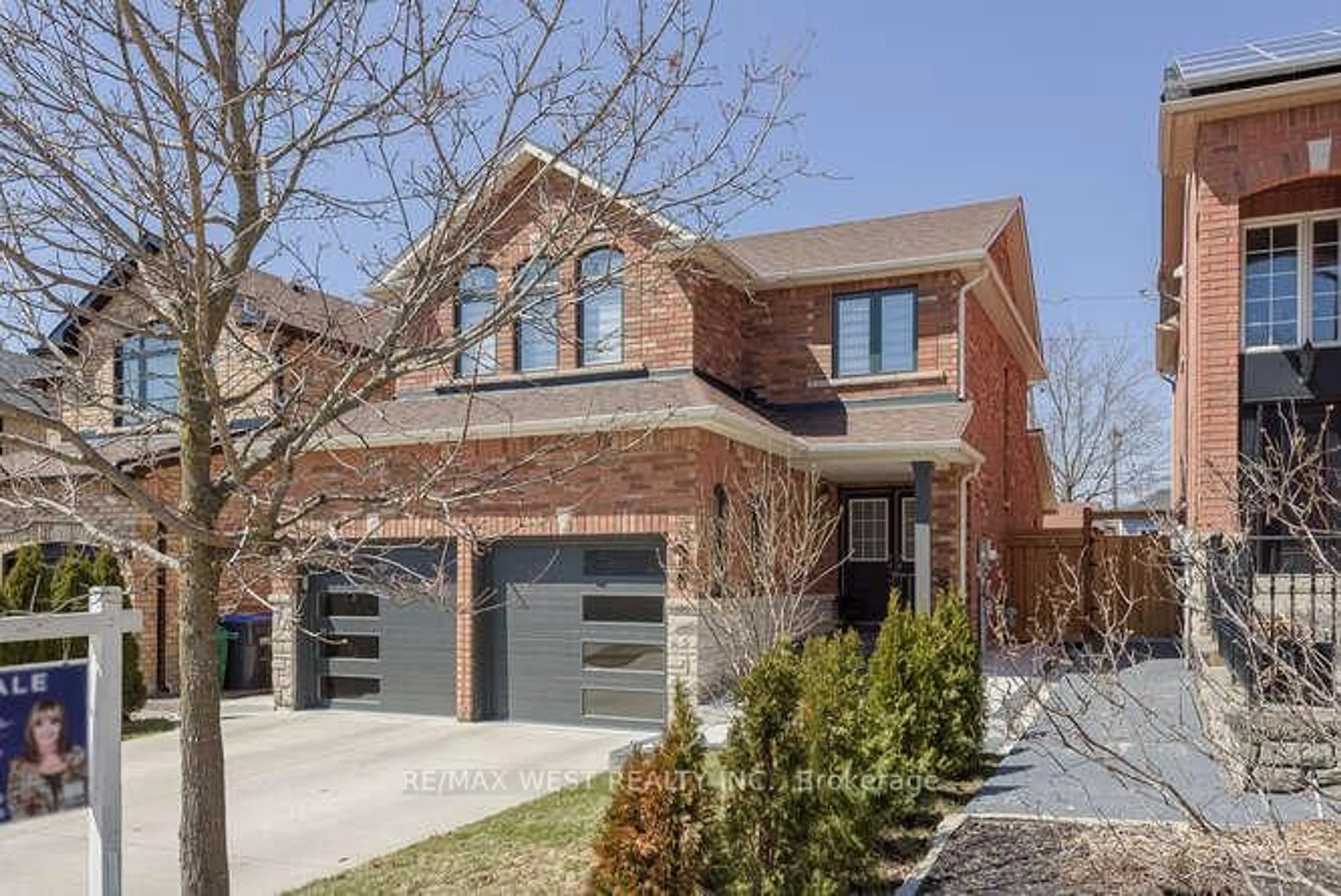 Home with brick exterior material, street for 6 Gray Park Dr, Caledon Ontario L7E 2N3