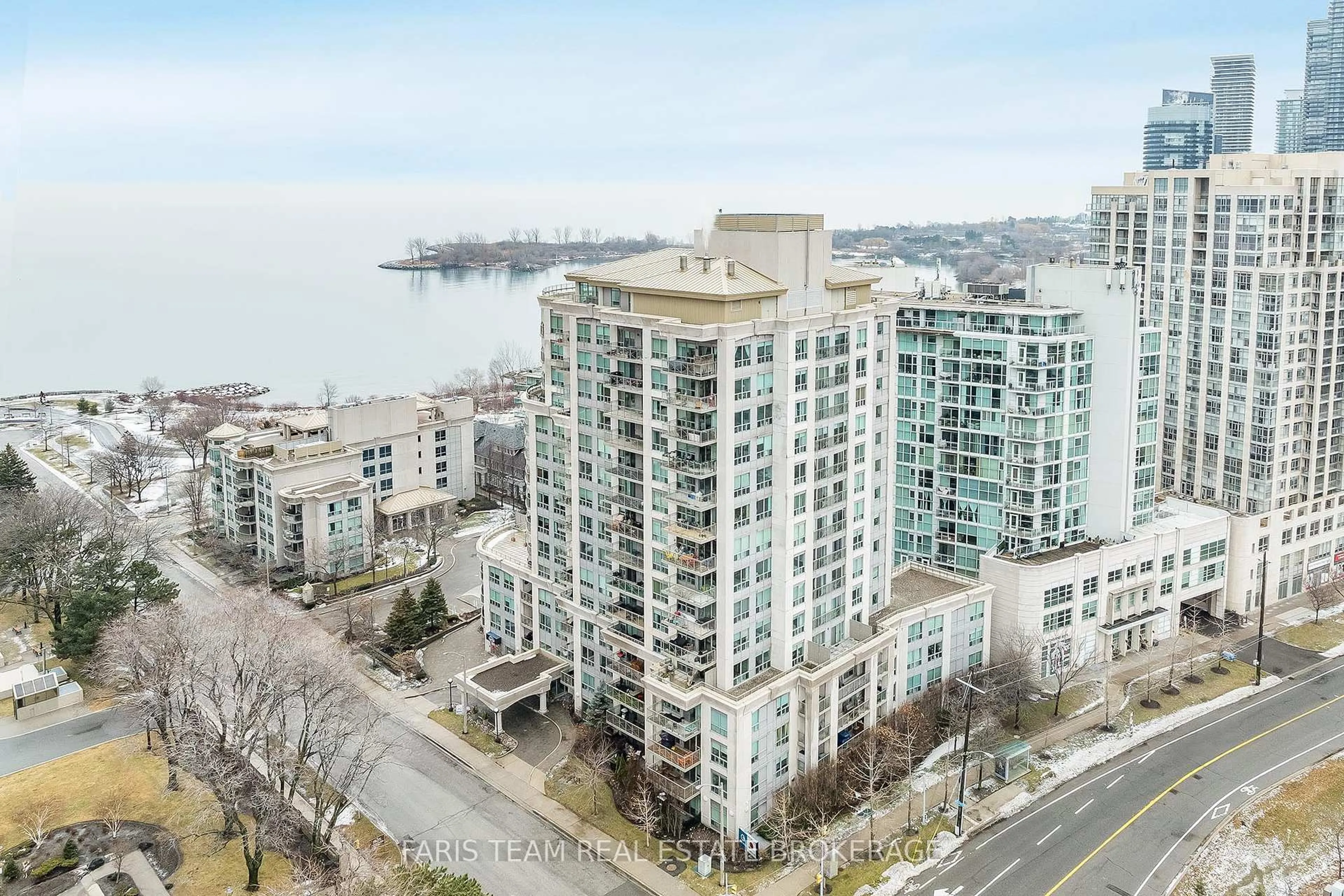 A pic from outside/outdoor area/front of a property/back of a property/a pic from drone, water/lake/river/ocean view for 88 Palace Pier Crt #806, Toronto Ontario M8V 4C2
