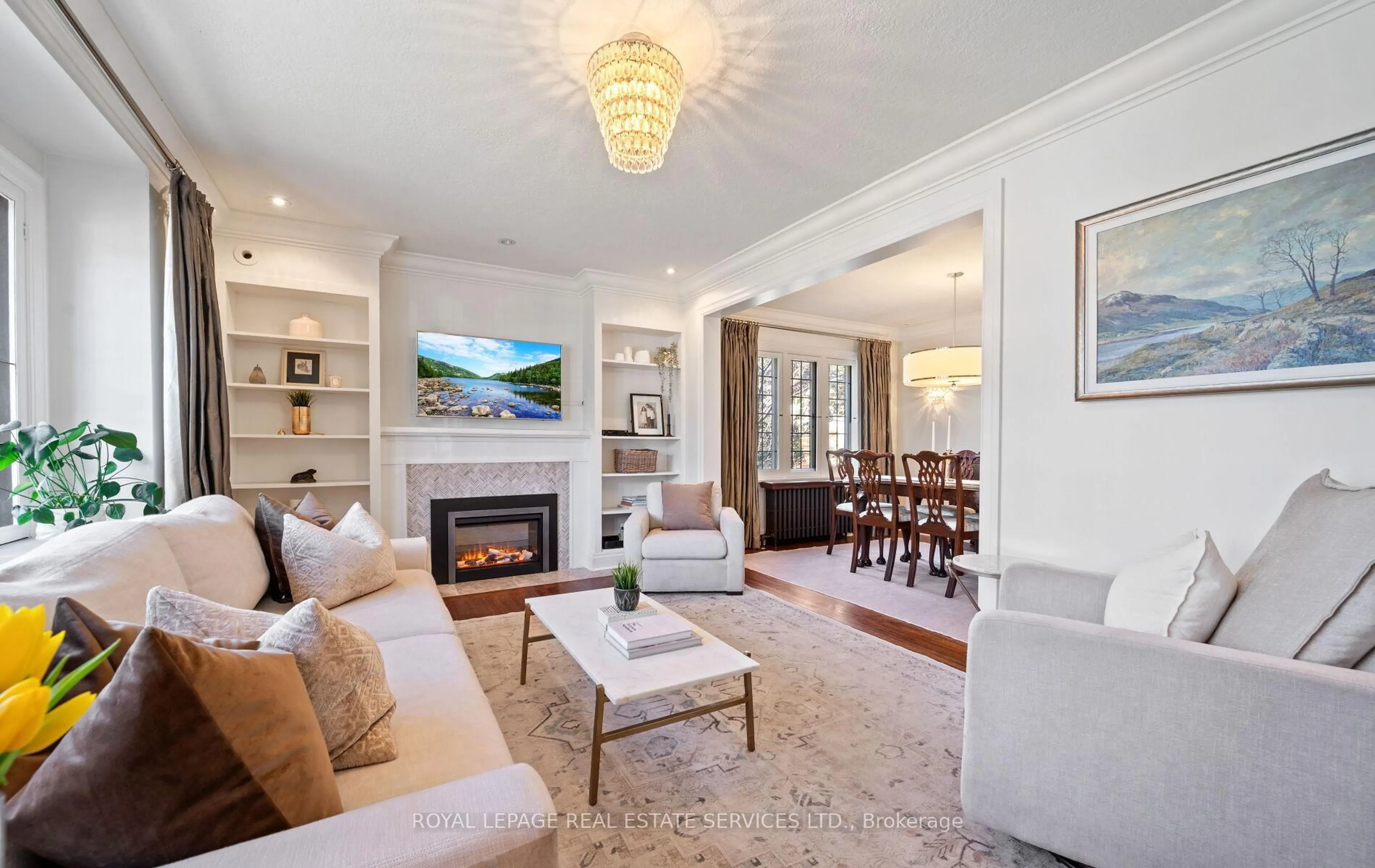 Living room with furniture, unknown for 60 Thompson Ave, Toronto Ontario M8Z 3T4