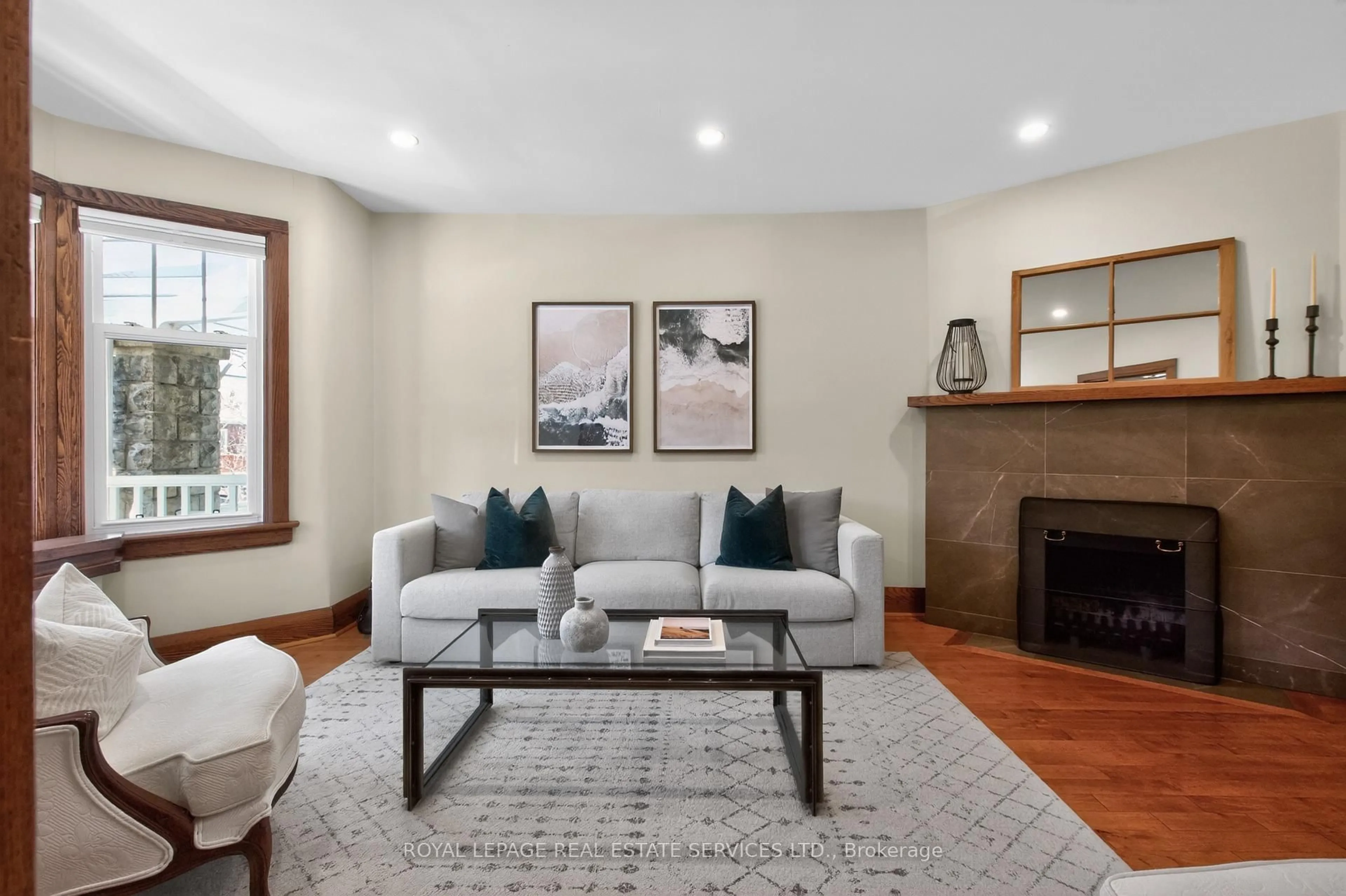 Living room with furniture, unknown for 139 Evans Ave, Toronto Ontario M6S 3V9