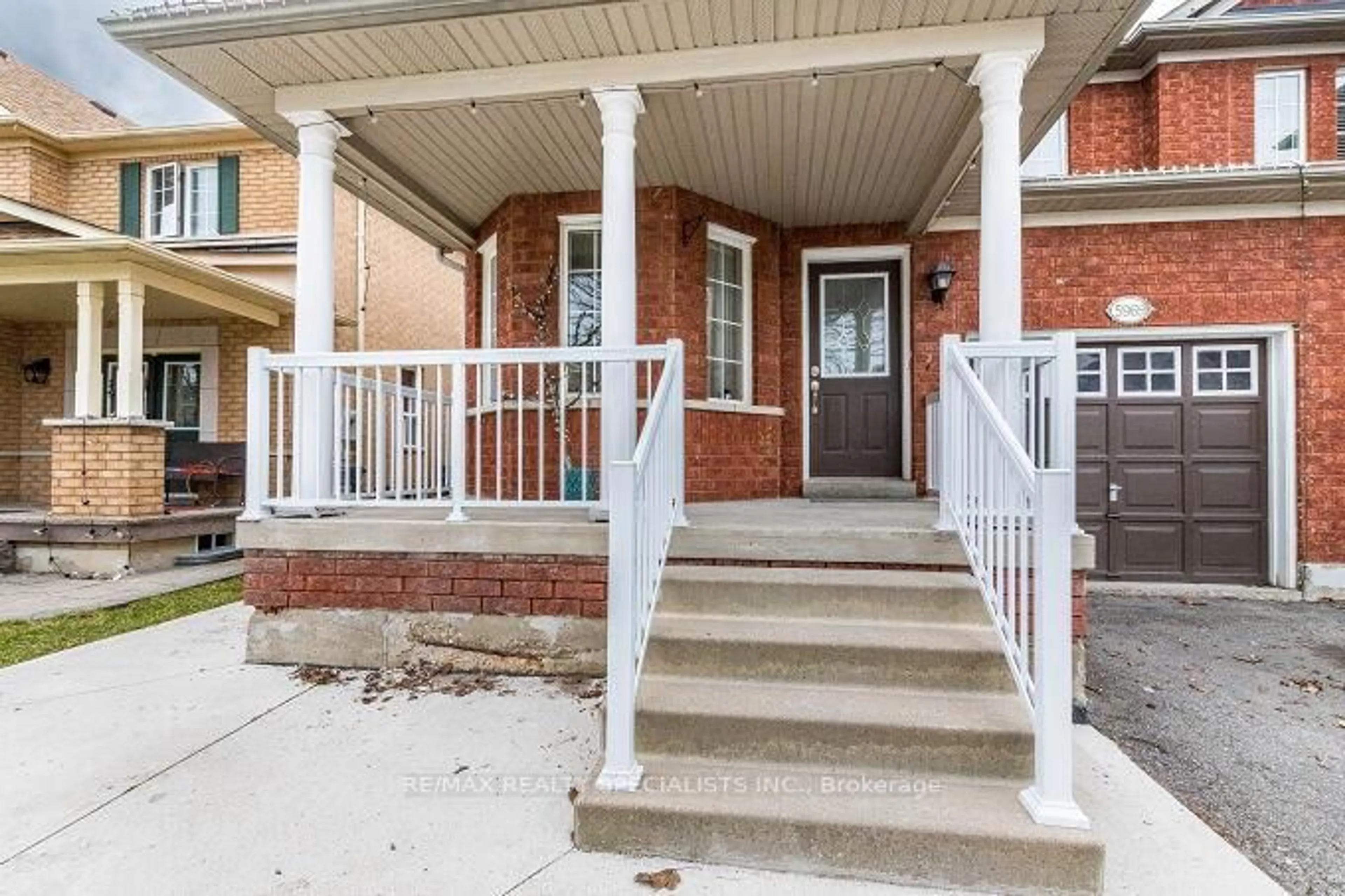 Unknown for 5969 Manzanillo Cres, Mississauga Ontario L5M 6Y3