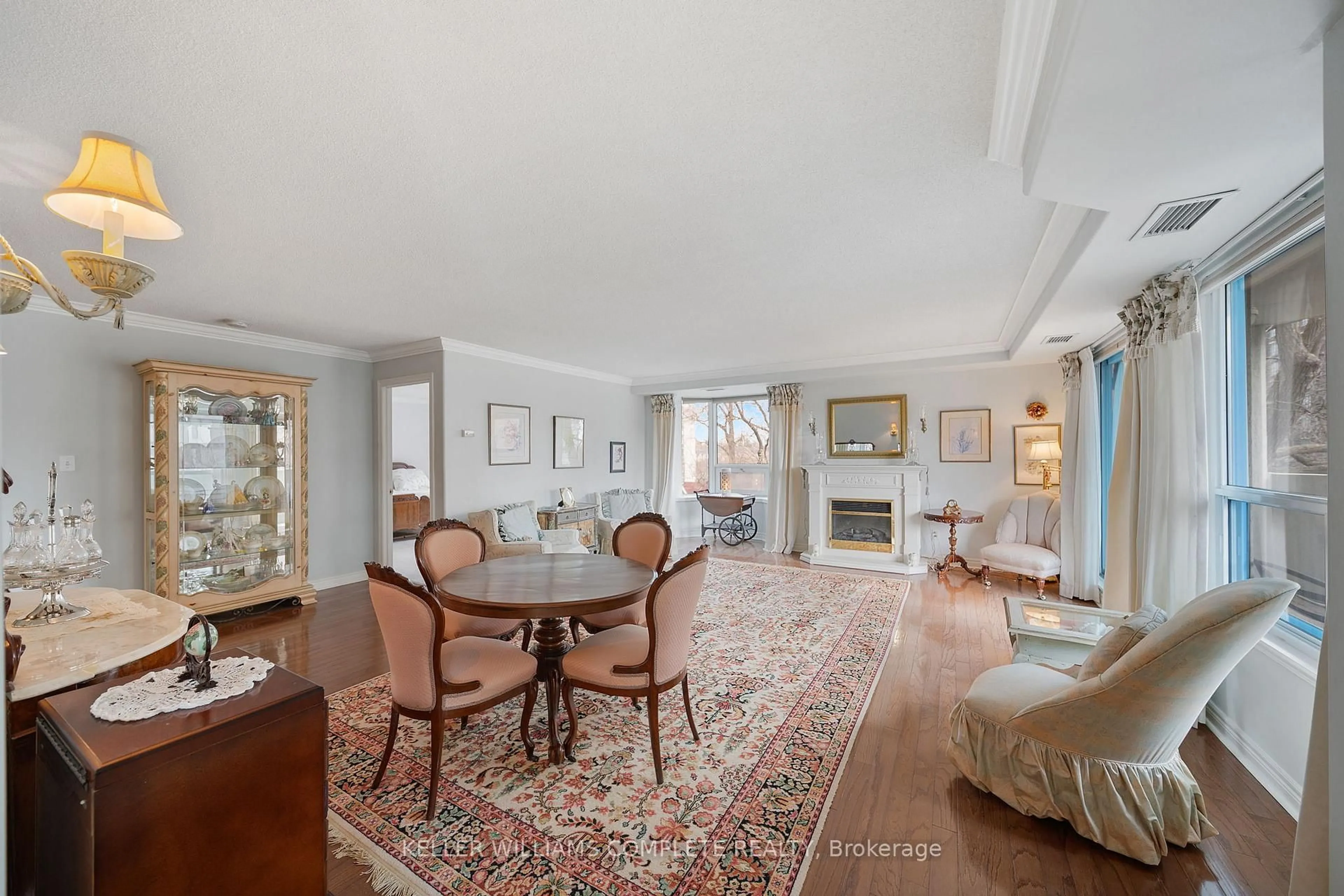 Dining room, unknown for 1272 Ontario St #404, Burlington Ontario L7S 2L8