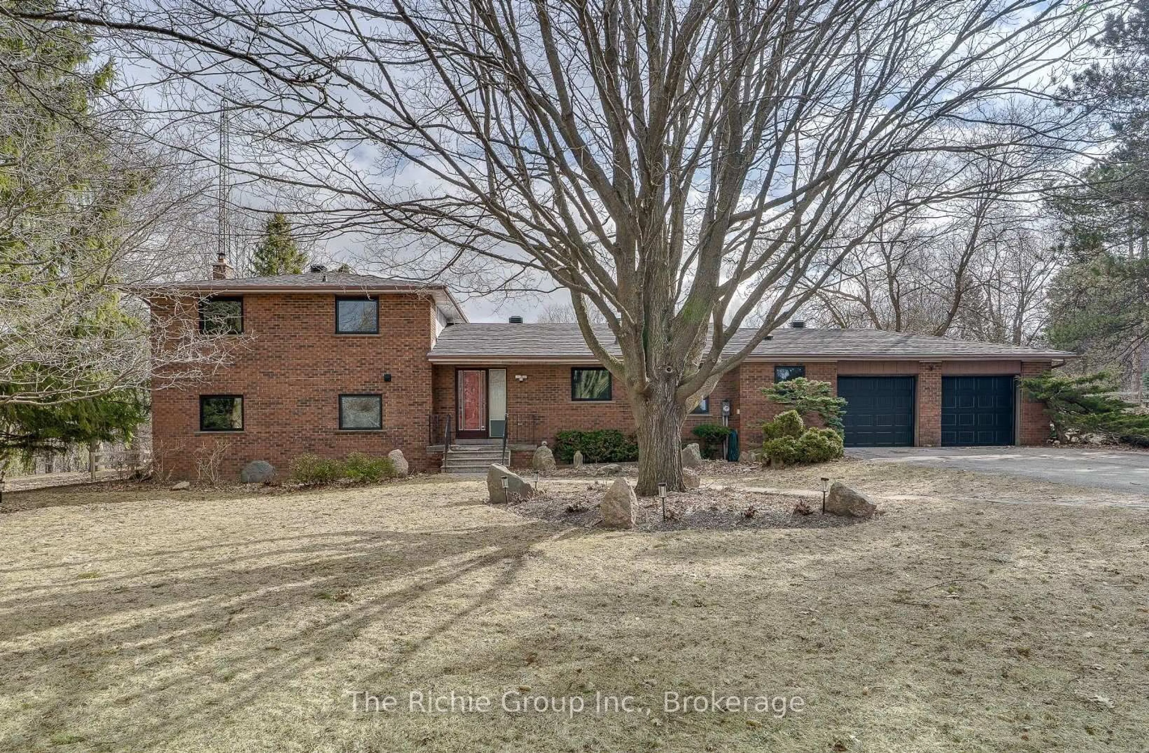 Home with brick exterior material, street for 9 Mill View Crt, Caledon Ontario L7K 2N4