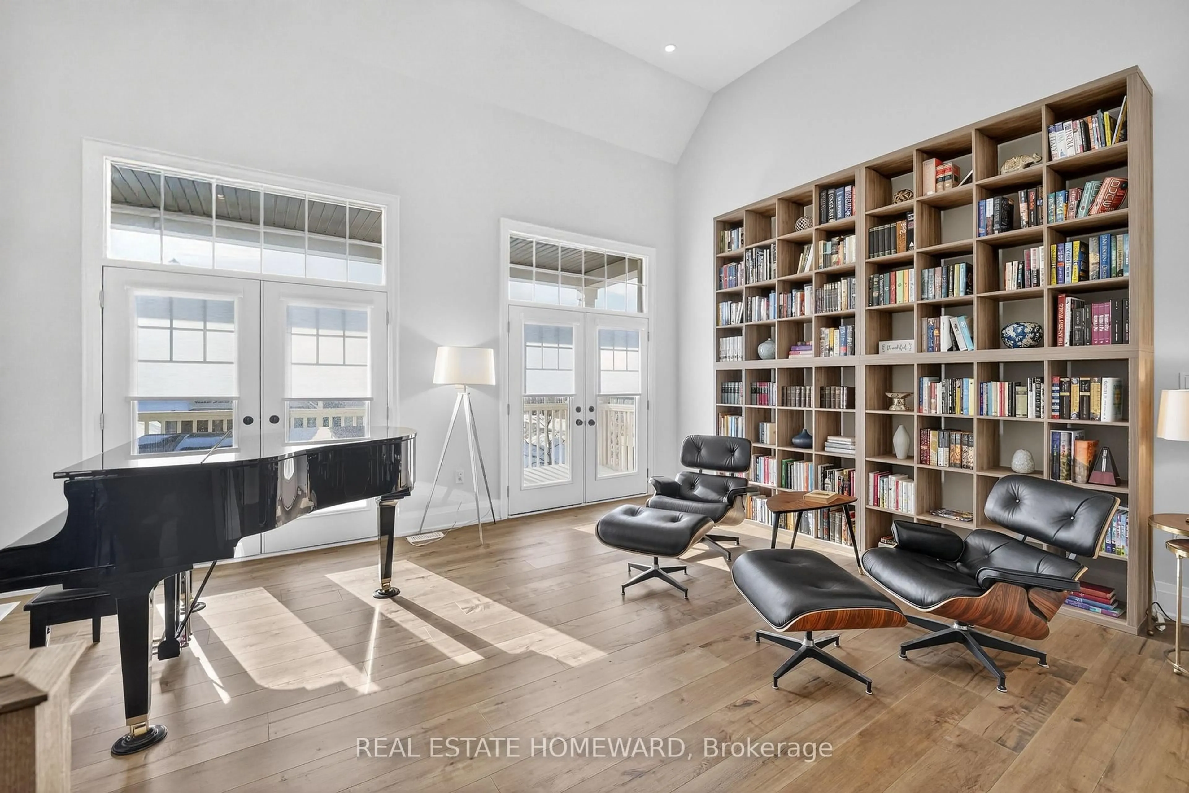 Unknown for 3329 Vernon Powell Dr, Oakville Ontario L6H 0Y4