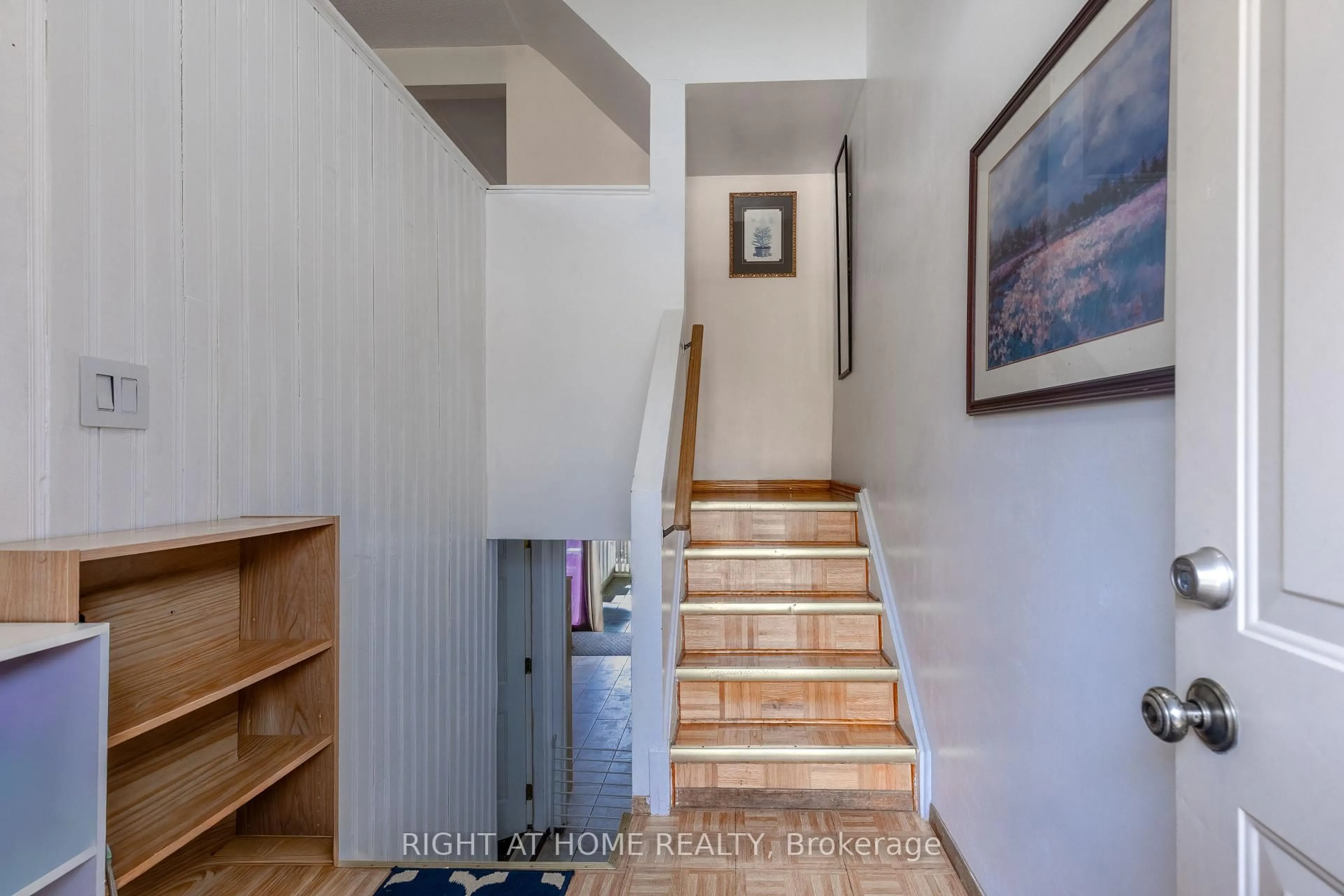 Unknown for 1221 Dundix Rd Rd #56, Mississauga Ontario L4Y 3Y9