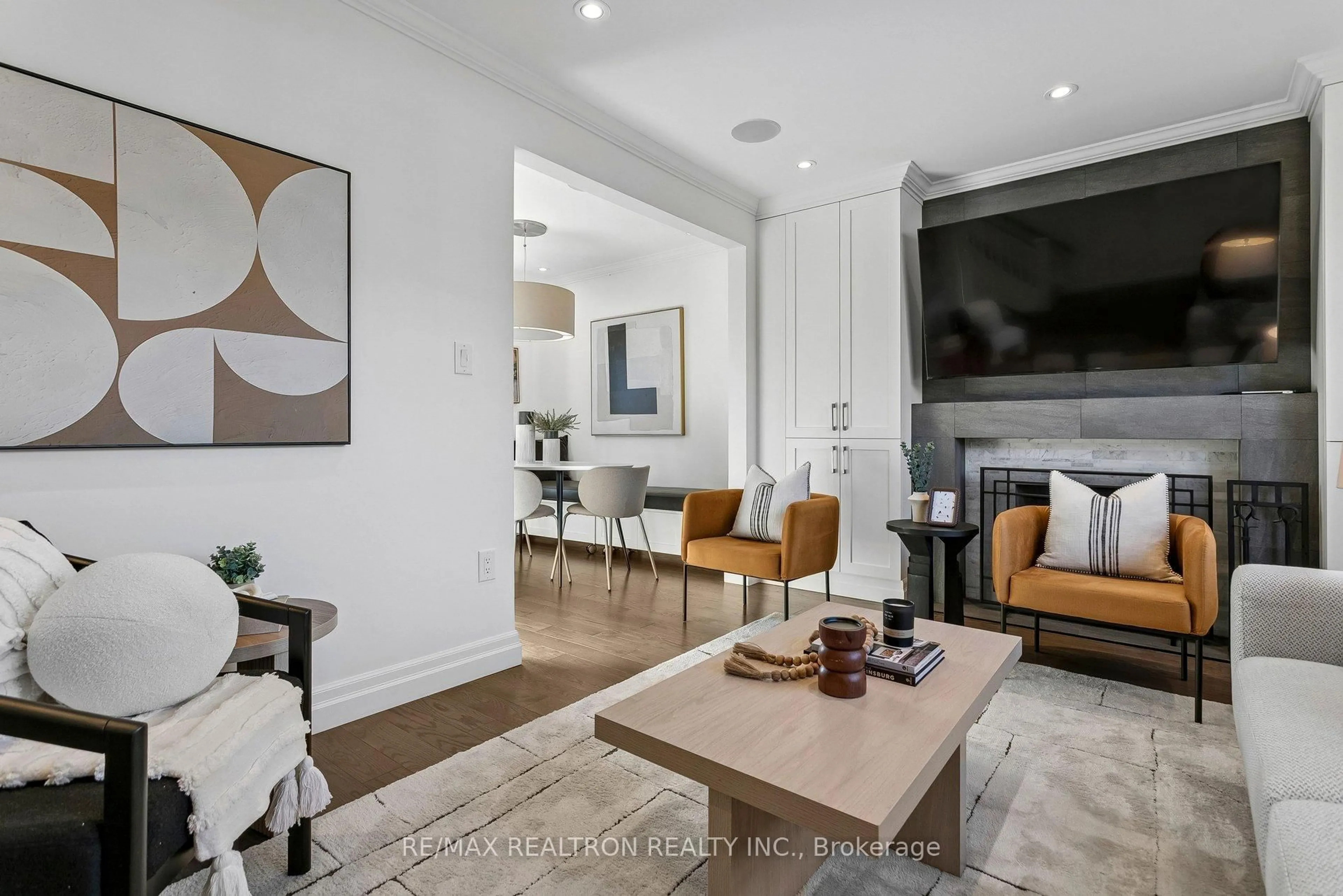 Living room with furniture, unknown for 180 Windermere Ave, Toronto Ontario M6S 3J7