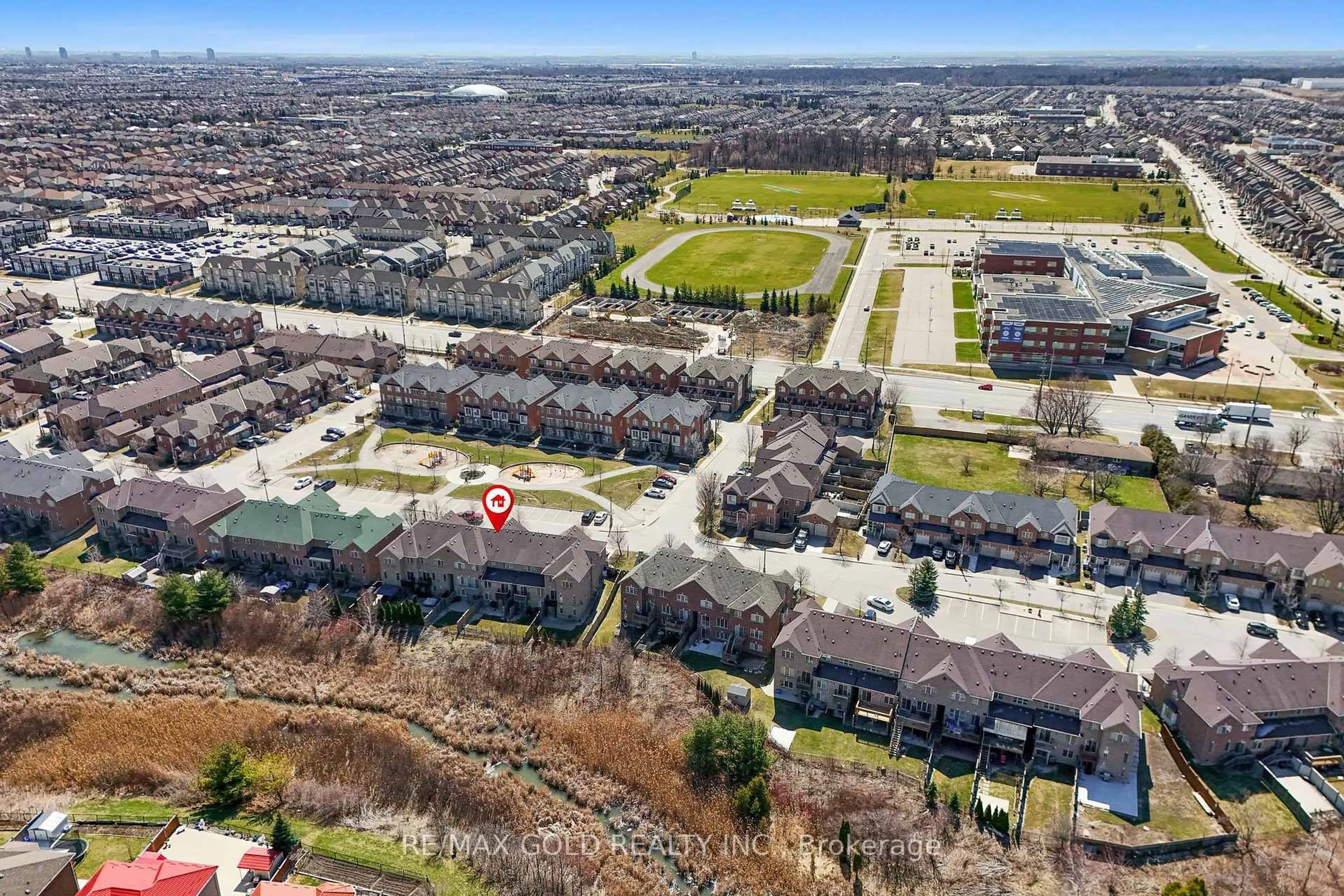 A pic from outside/outdoor area/front of a property/back of a property/a pic from drone, street for 95 Cedarbrook Rd, Brampton Ontario L6R 0W5