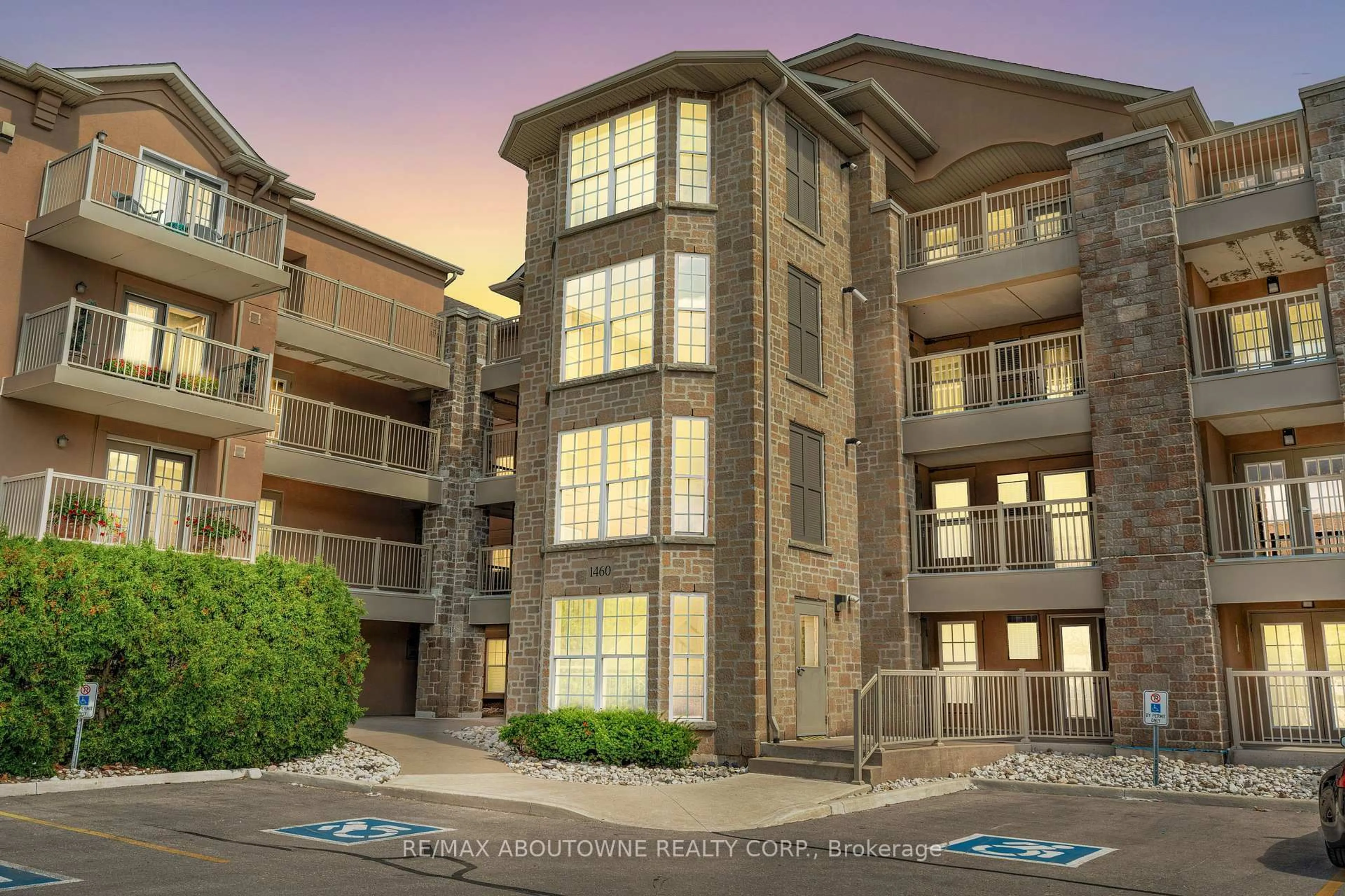 Unknown for 1460 Bishops Gate #212, Oakville Ontario L6M 4N5