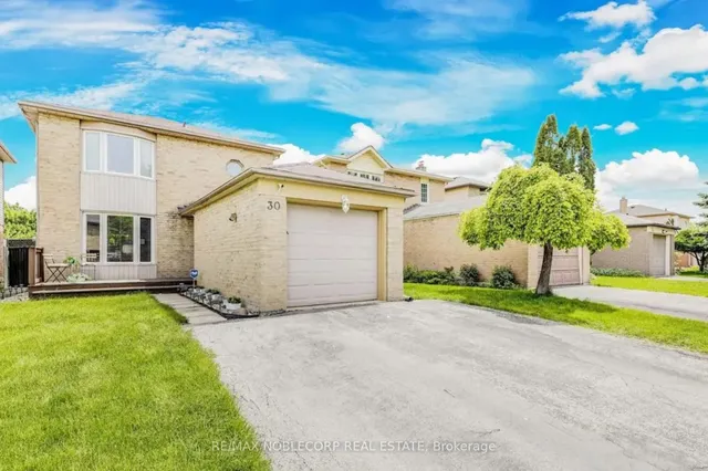 30 Mayberry Crt, Brampton 2