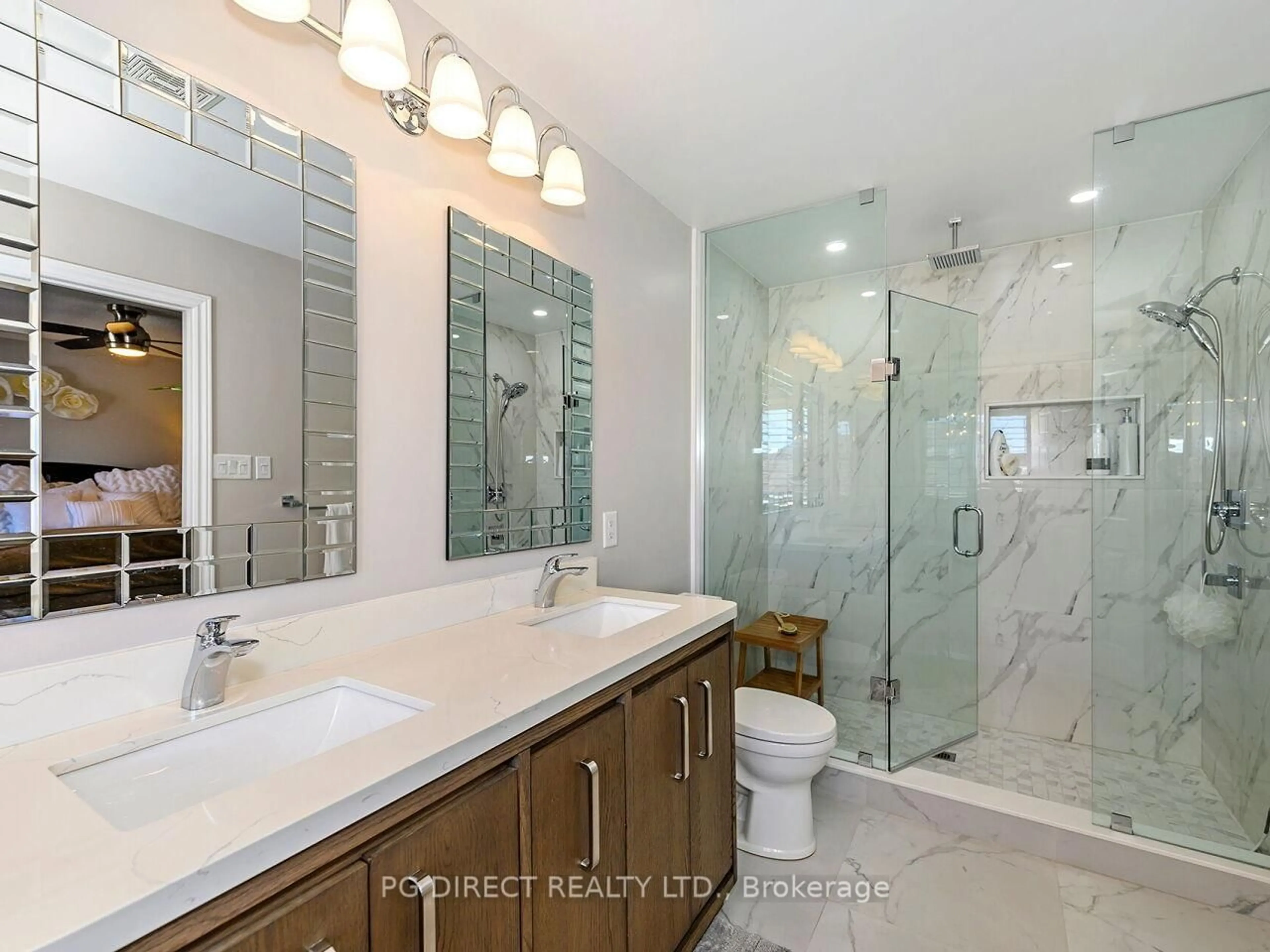 Contemporary bathroom, ceramic/tile floor for 4142 Judson Common, Burlington Ontario L7M 0G4