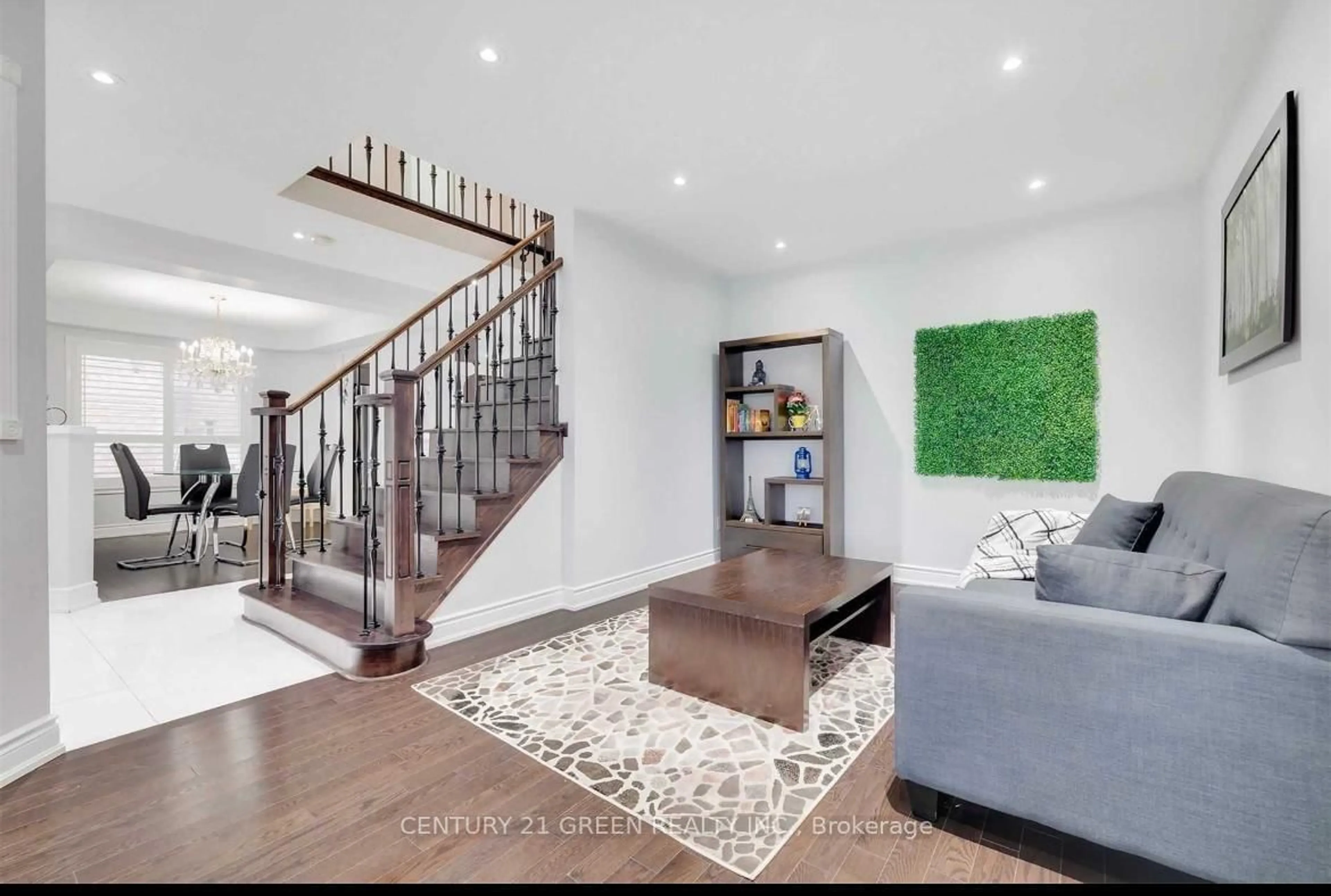 Unknown for 5623 Whitehorn Ave, Mississauga Ontario L5V 2H1