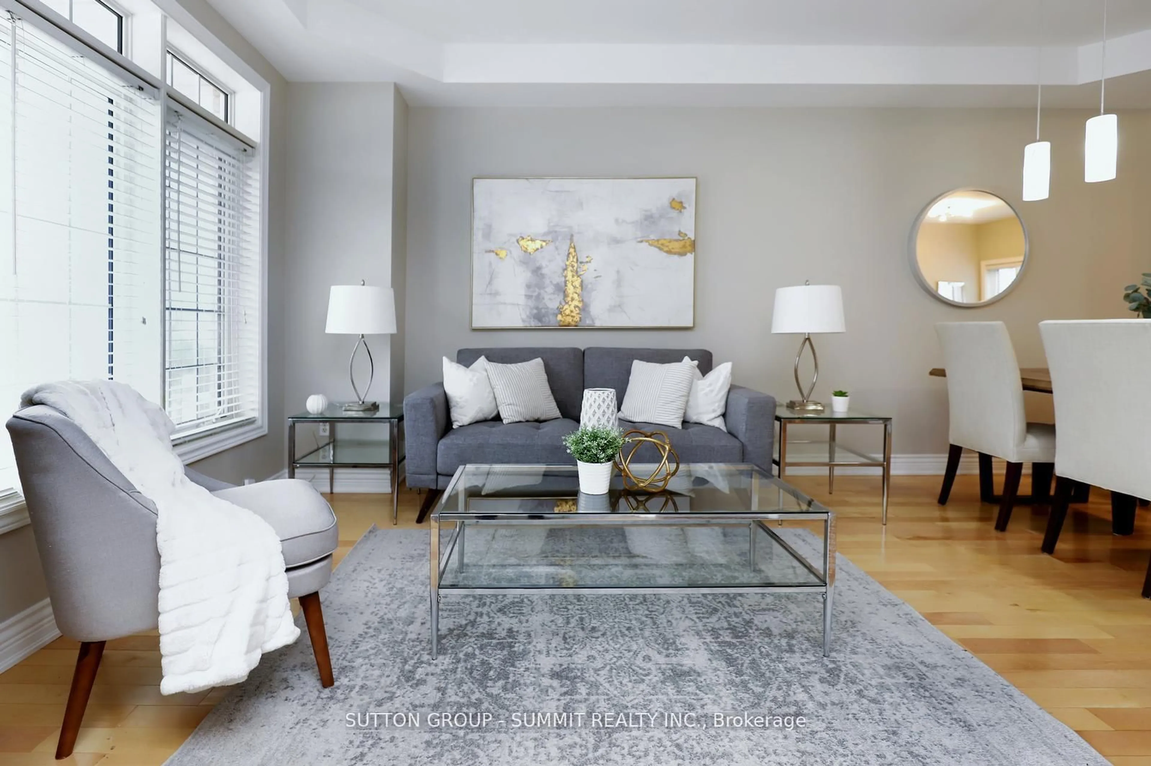 Living room with furniture, unknown for 260 GLENASHTON Dr, Oakville Ontario L6H 6H5