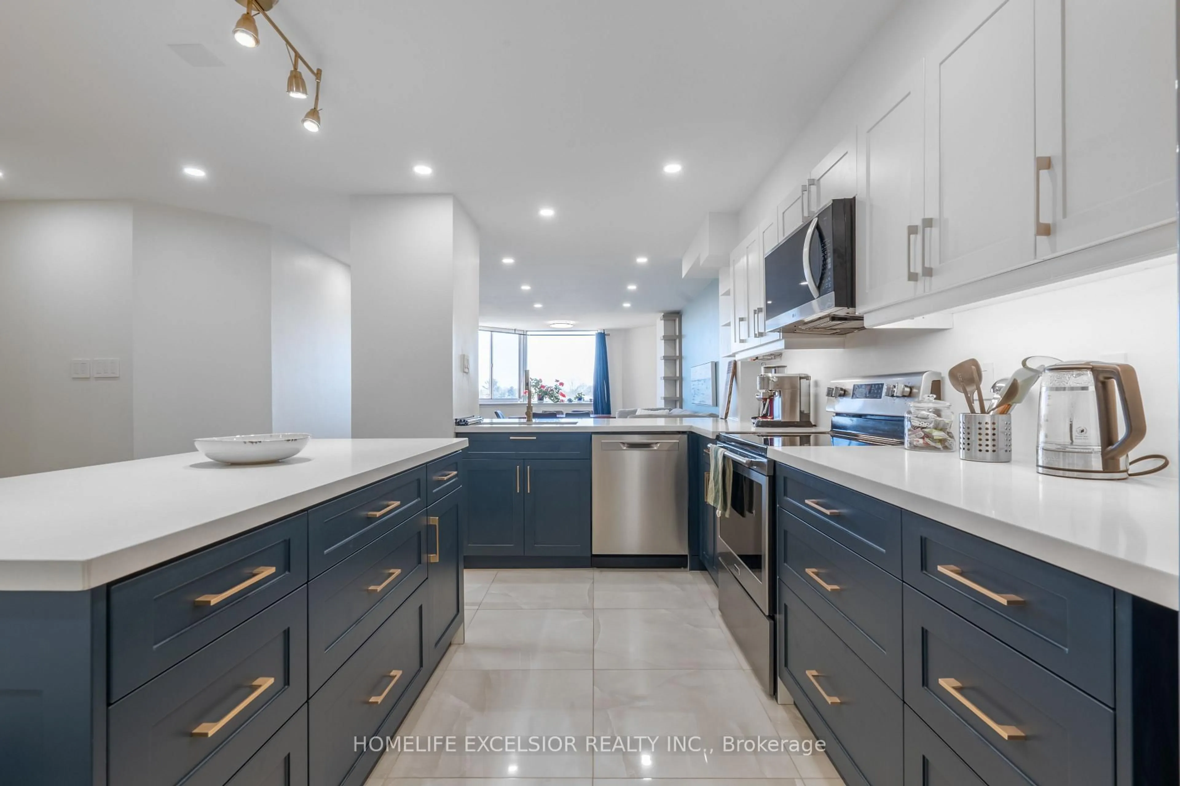 Contemporary kitchen, ceramic/tile floor for 236 Albion Rd #612, Toronto Ontario M9W 6A6