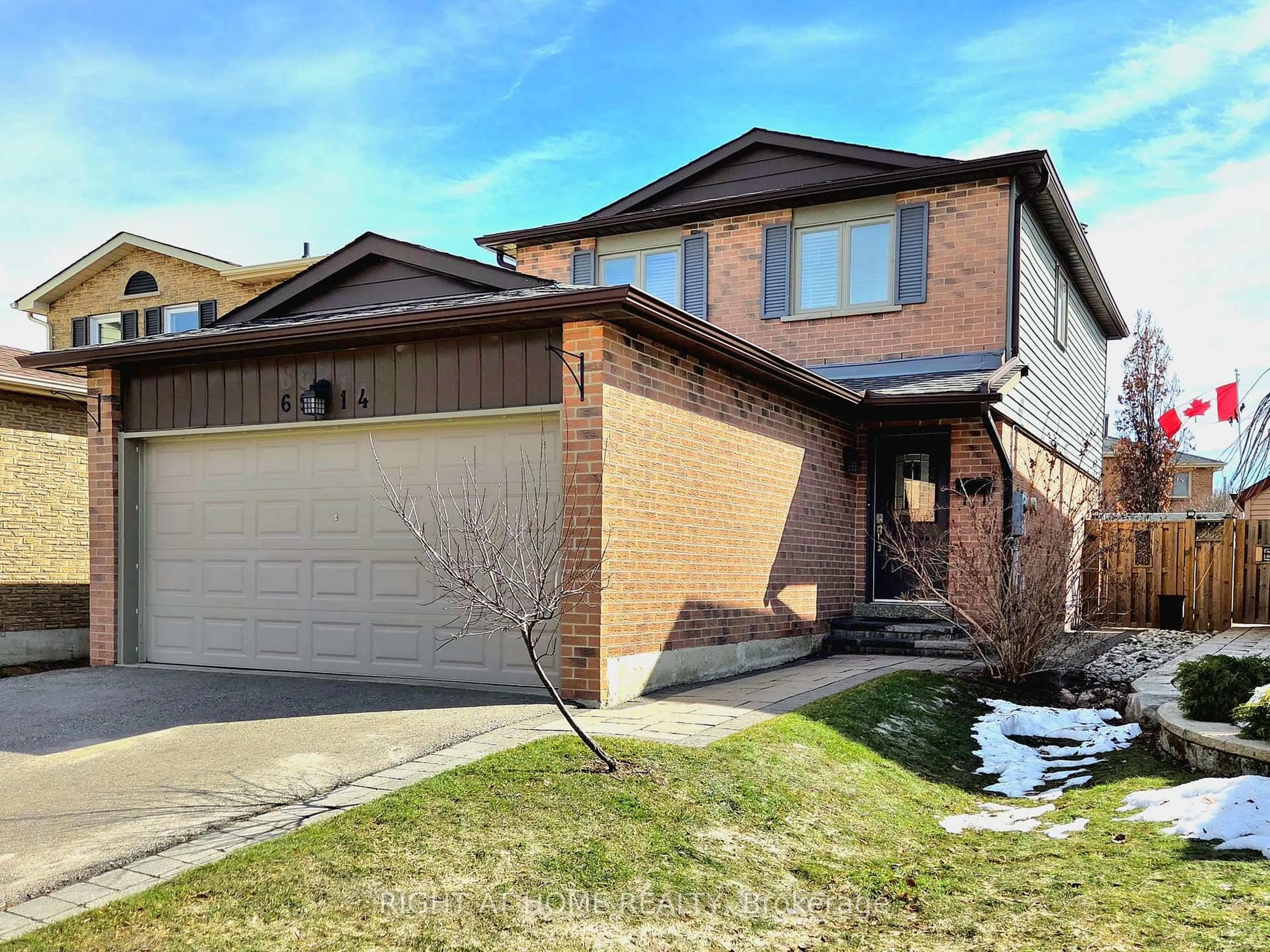Home with brick exterior material, street for 6914 Cordingley Cres, Mississauga Ontario L5N 4Y8