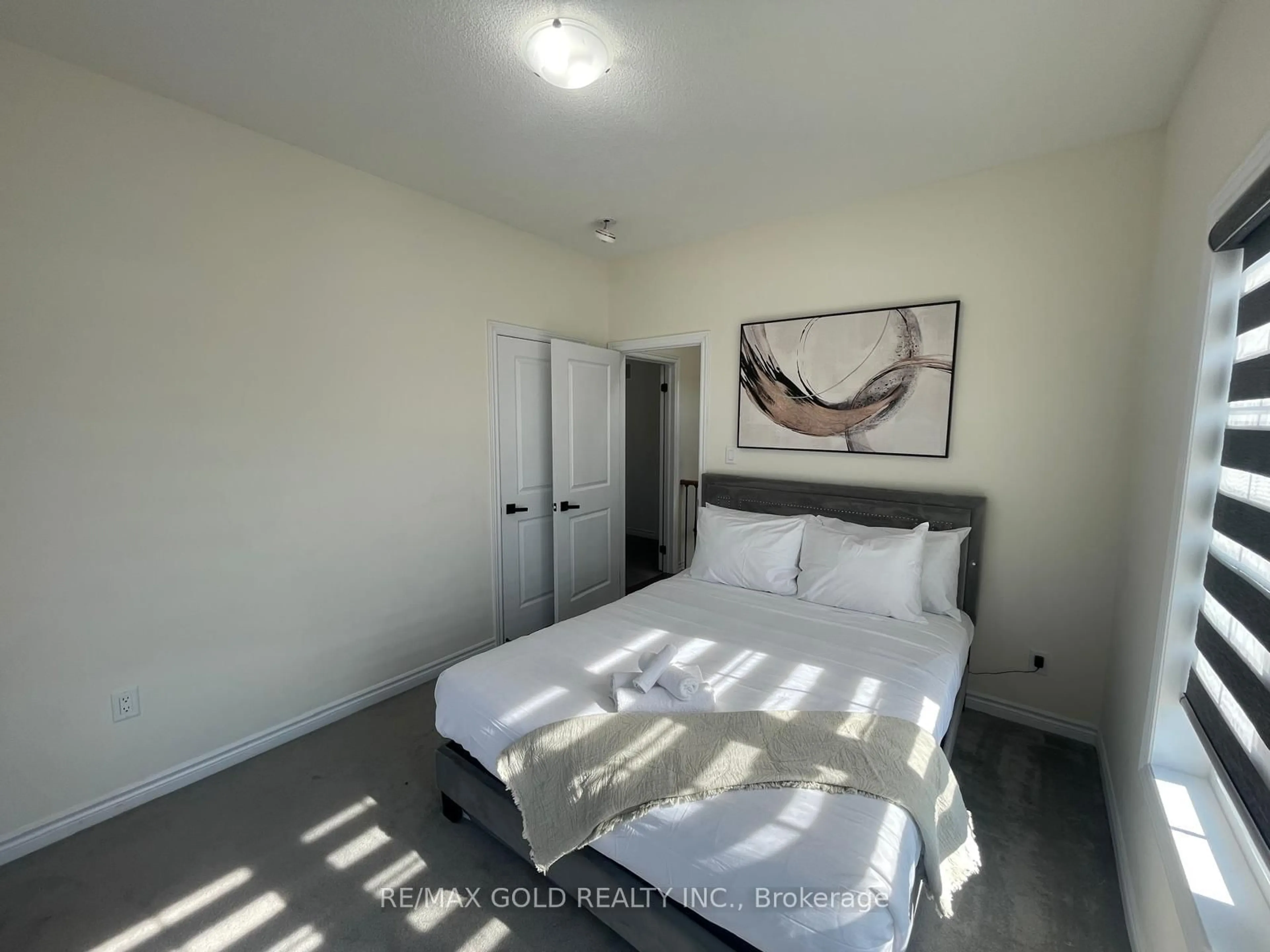 A pic of a room for 537 Veterans Dr, Brampton Ontario L7A 0C4