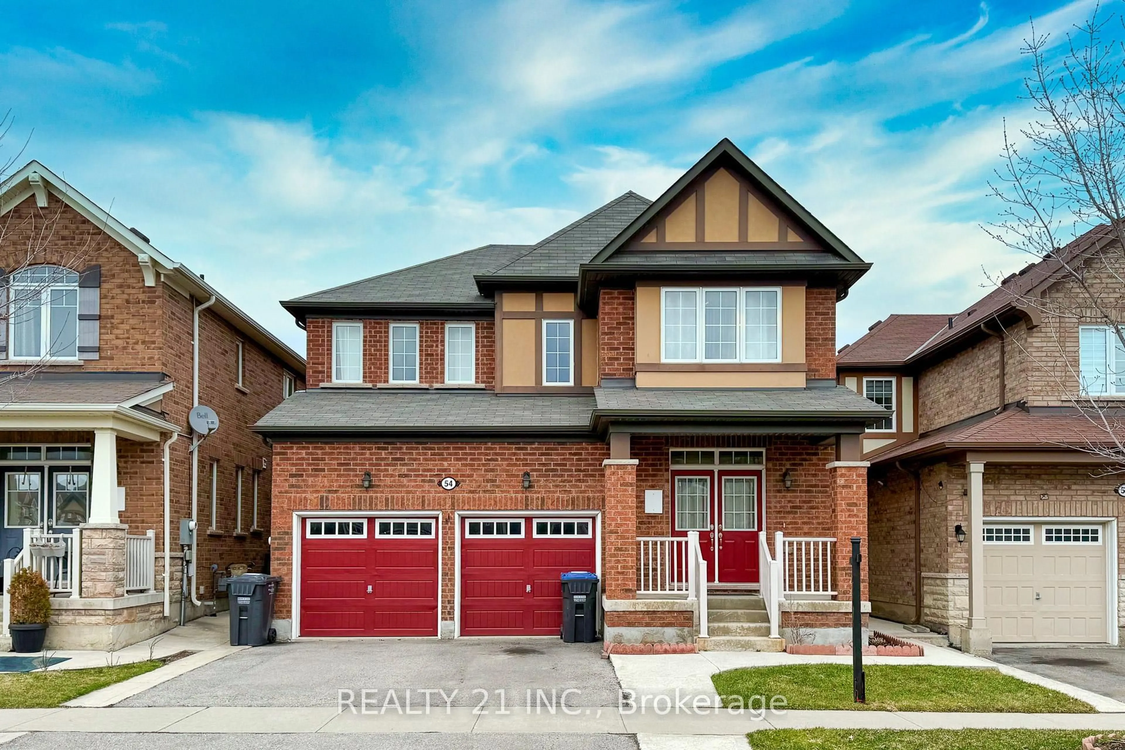 Home with brick exterior material, street for 54 Tysonville Circ, Brampton Ontario L7A 4B1