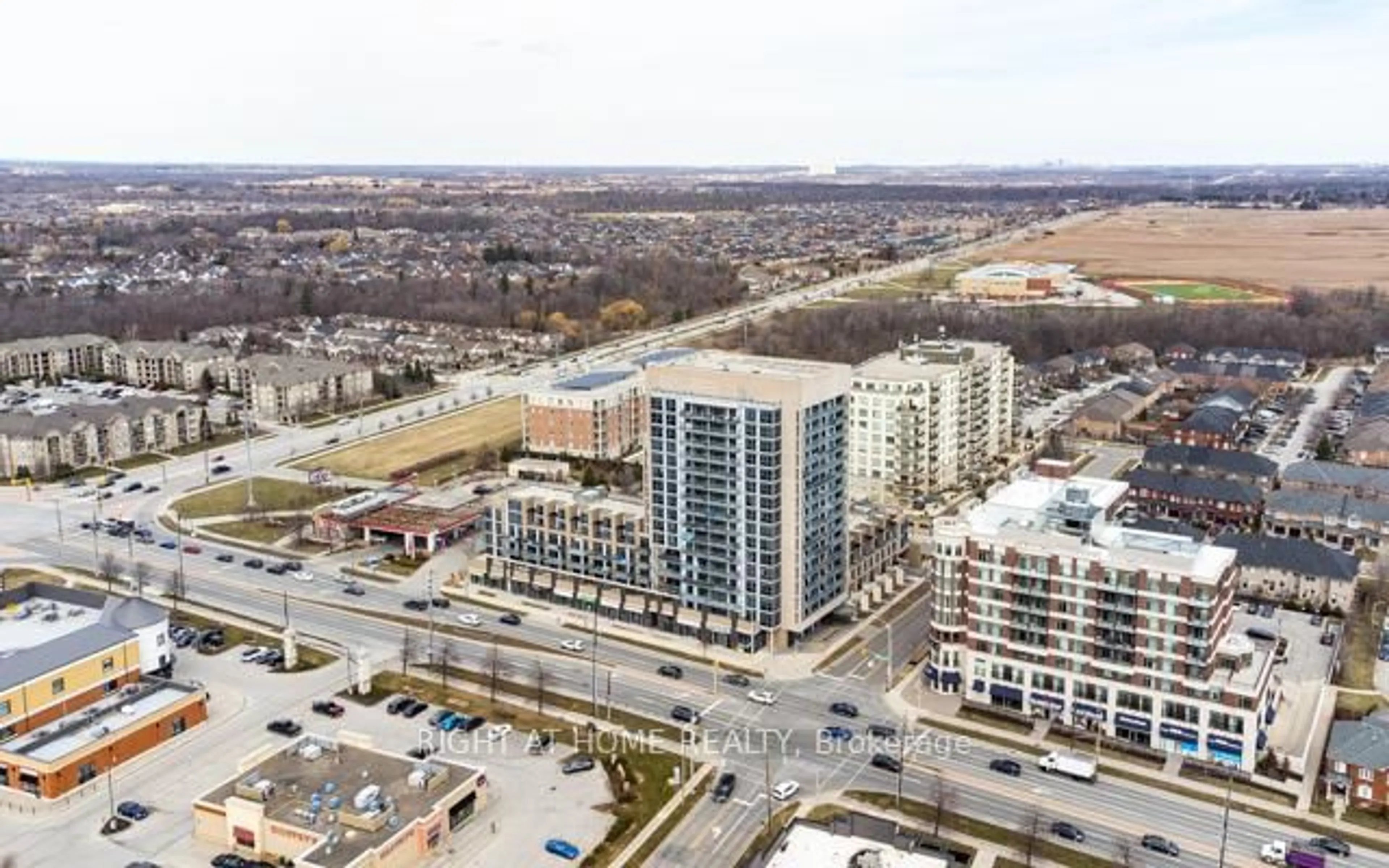 A pic from outside/outdoor area/front of a property/back of a property/a pic from drone, city buildings view from balcony for 1940 Ironstone Dr #1405, Burlington Ontario L7L 0E4
