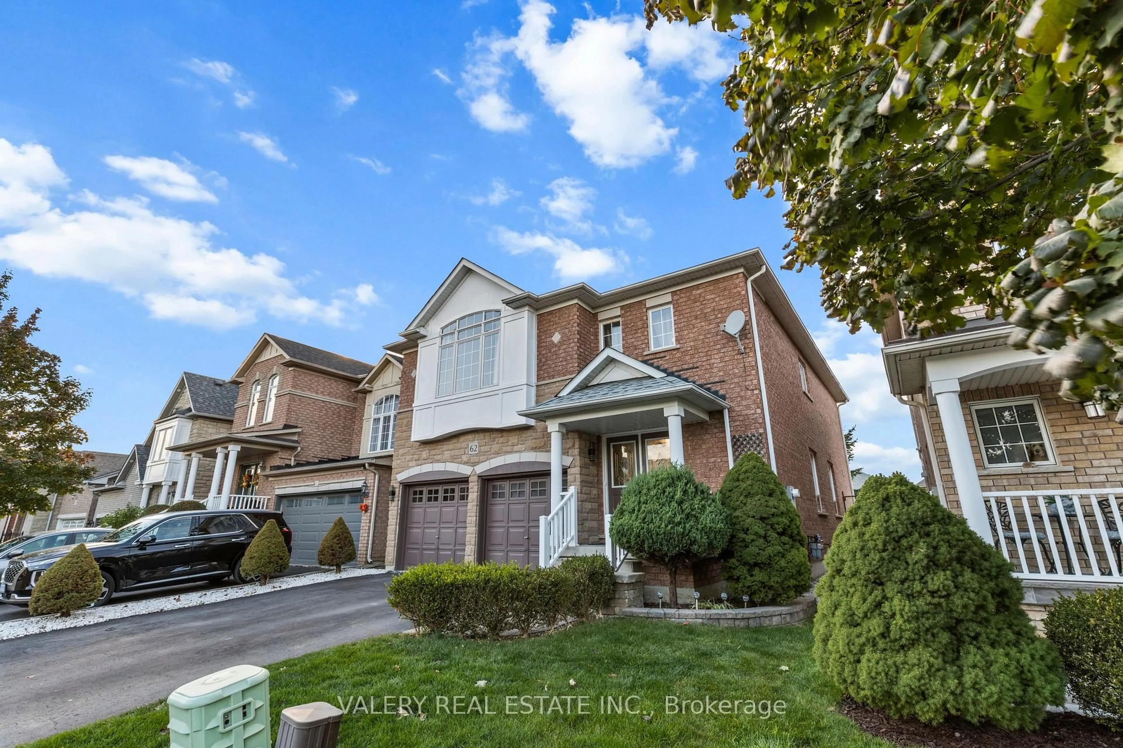 Home with brick exterior material, street for 62 Penbridge Circ, Brampton Ontario L7A 2P9