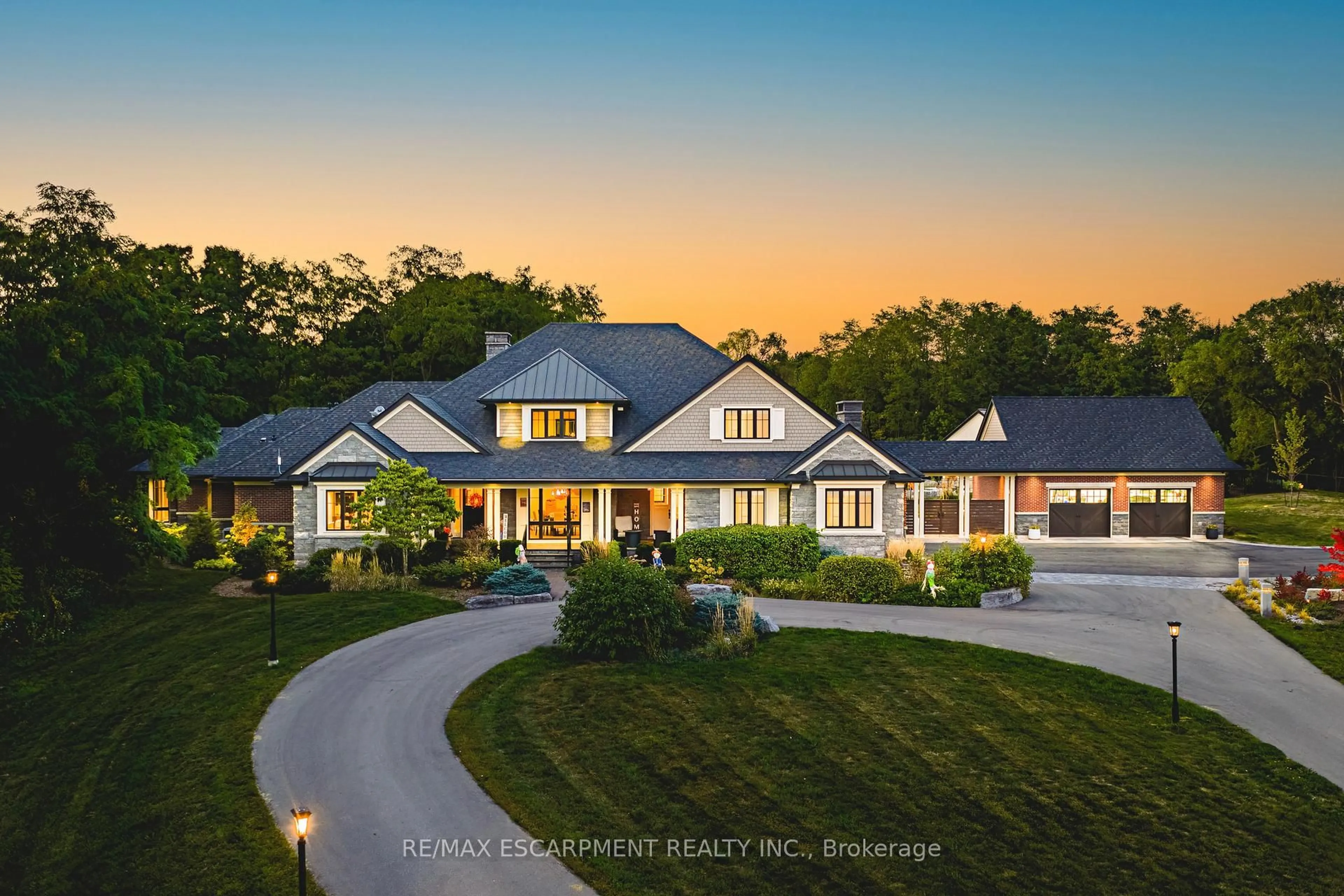 Unknown for 597 Old York Rd, Burlington Ontario L7P 4Y6