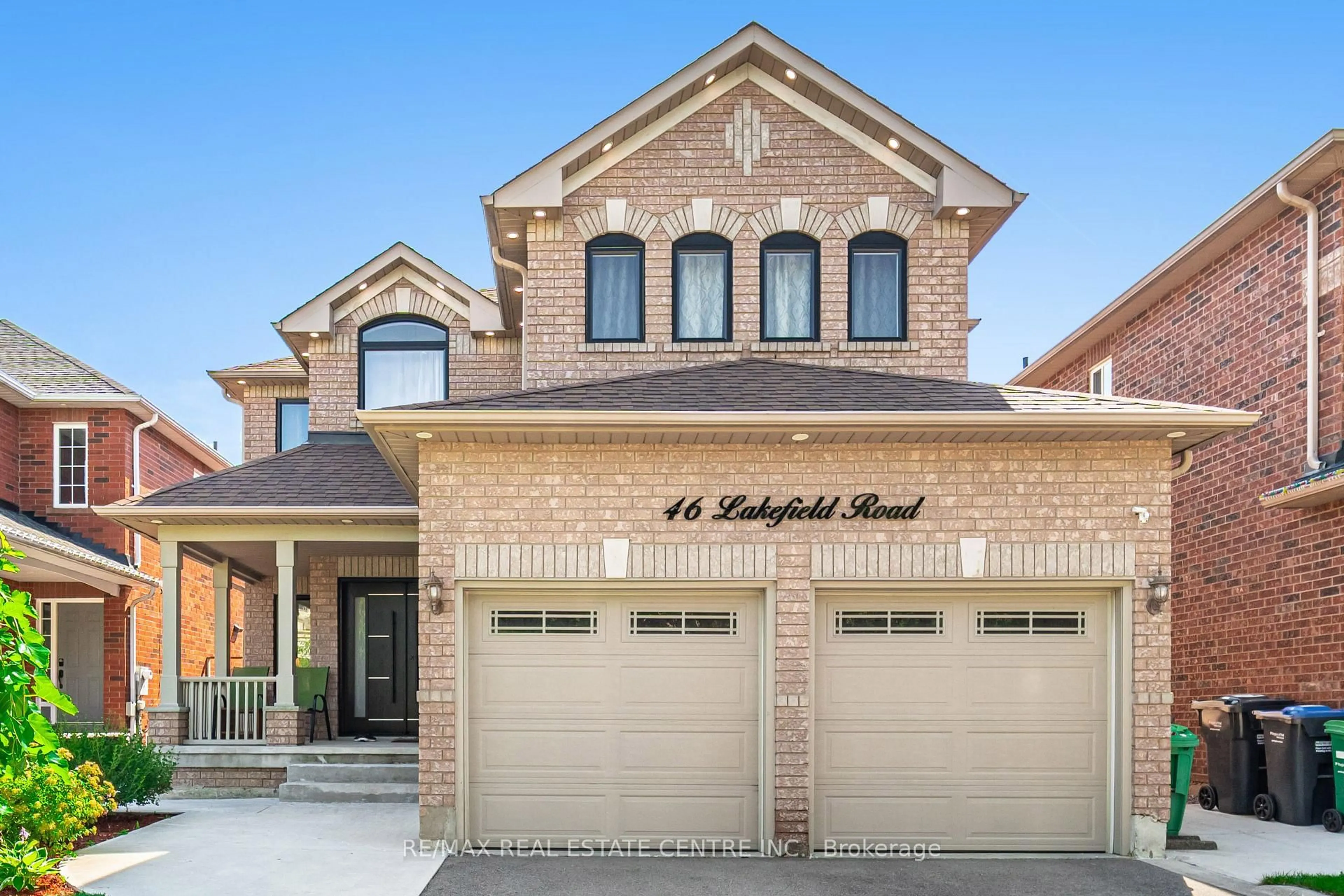 Home with brick exterior material, street for 46 Lakefield Rd, Brampton Ontario L7A 1W6