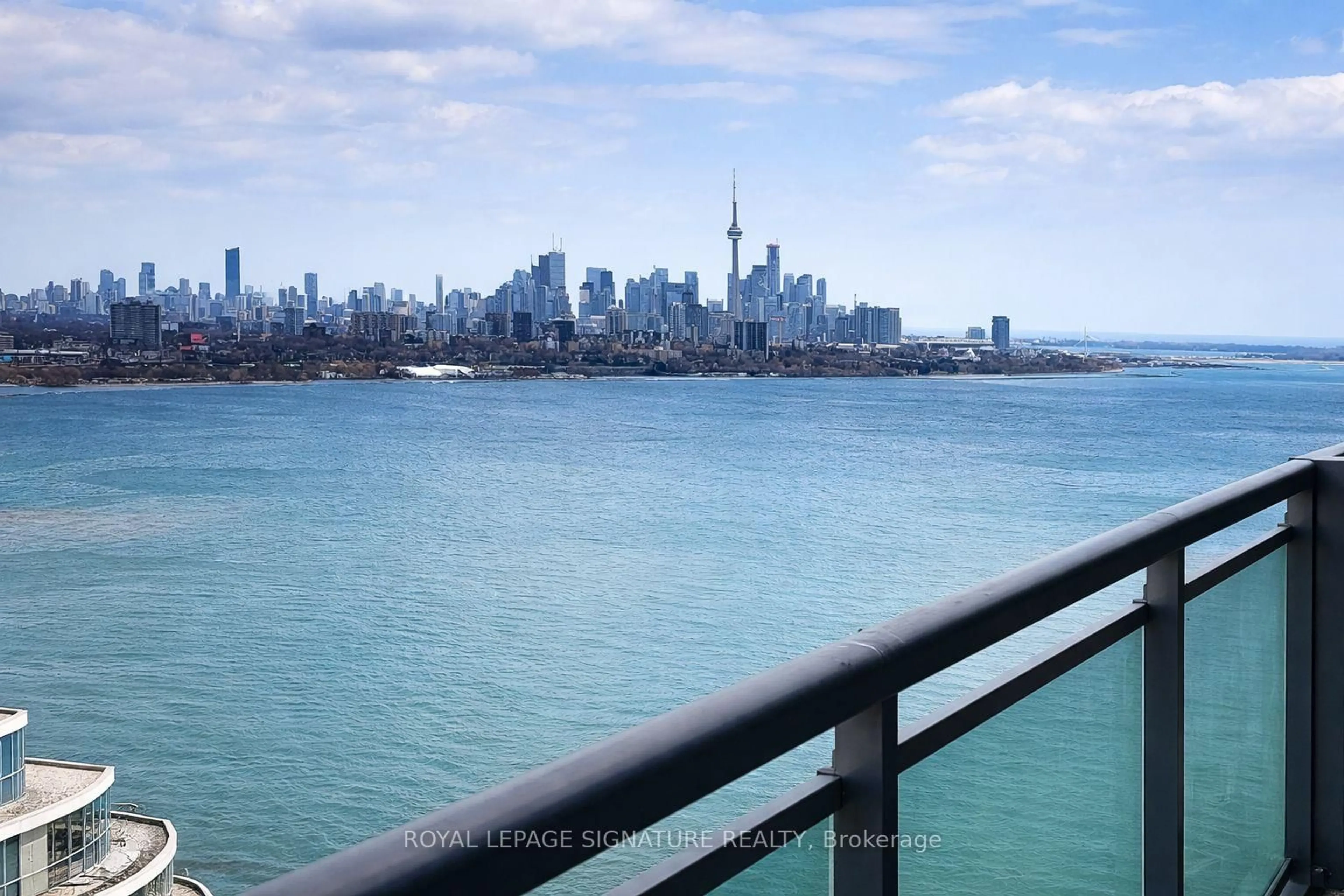 Blurry image for 16 Brookers Lane #2704, Toronto Ontario M8V 0A5