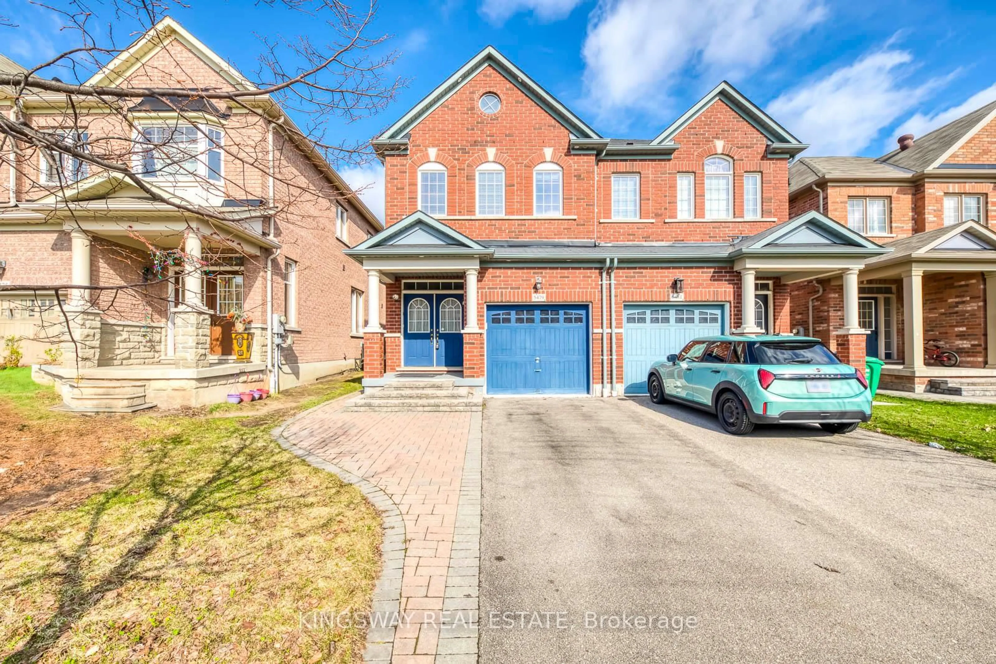 Home with brick exterior material, street for 5479 Fudge Terr, Mississauga Ontario L5M 0M9