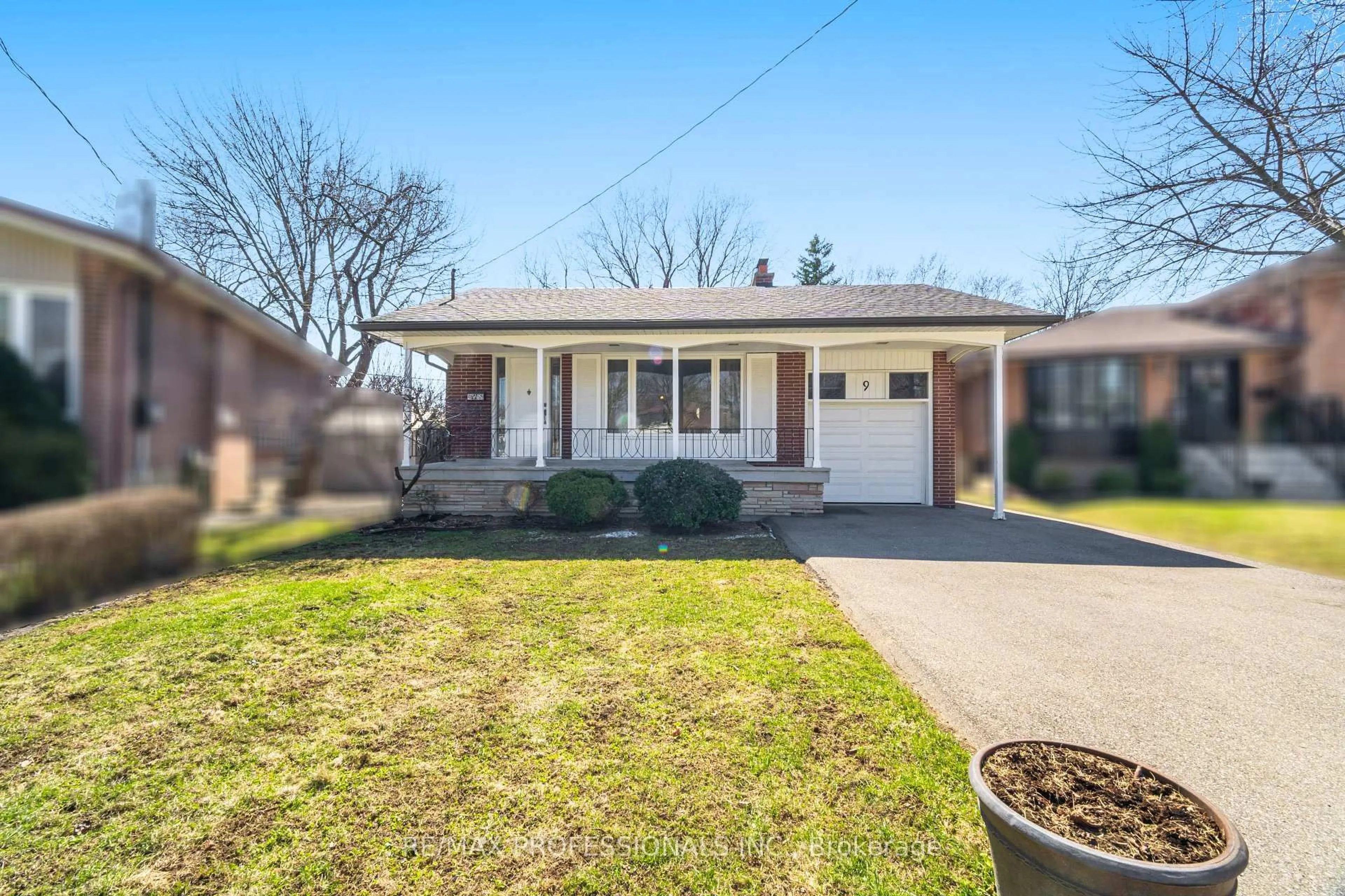 Home with brick exterior material, street for 9 Halbadier Pl, Toronto Ontario M9B 2H4