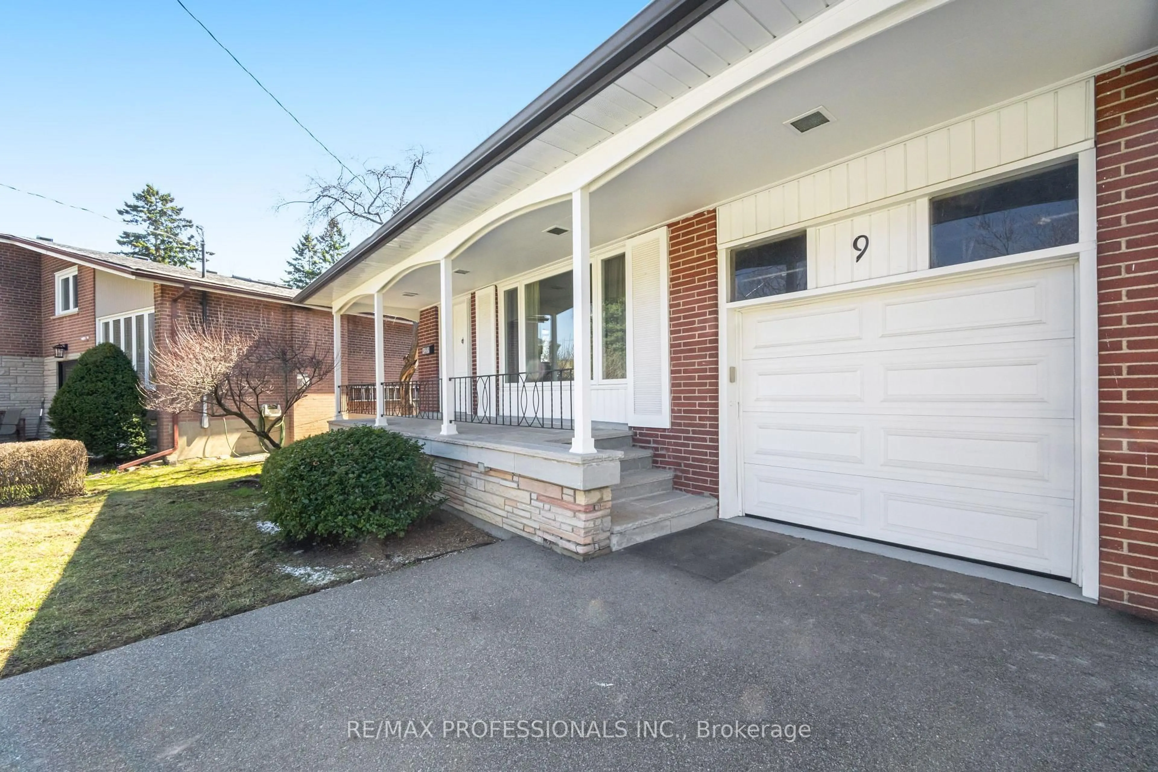 Home with brick exterior material, street for 9 Halbadier Pl, Toronto Ontario M9B 2H4