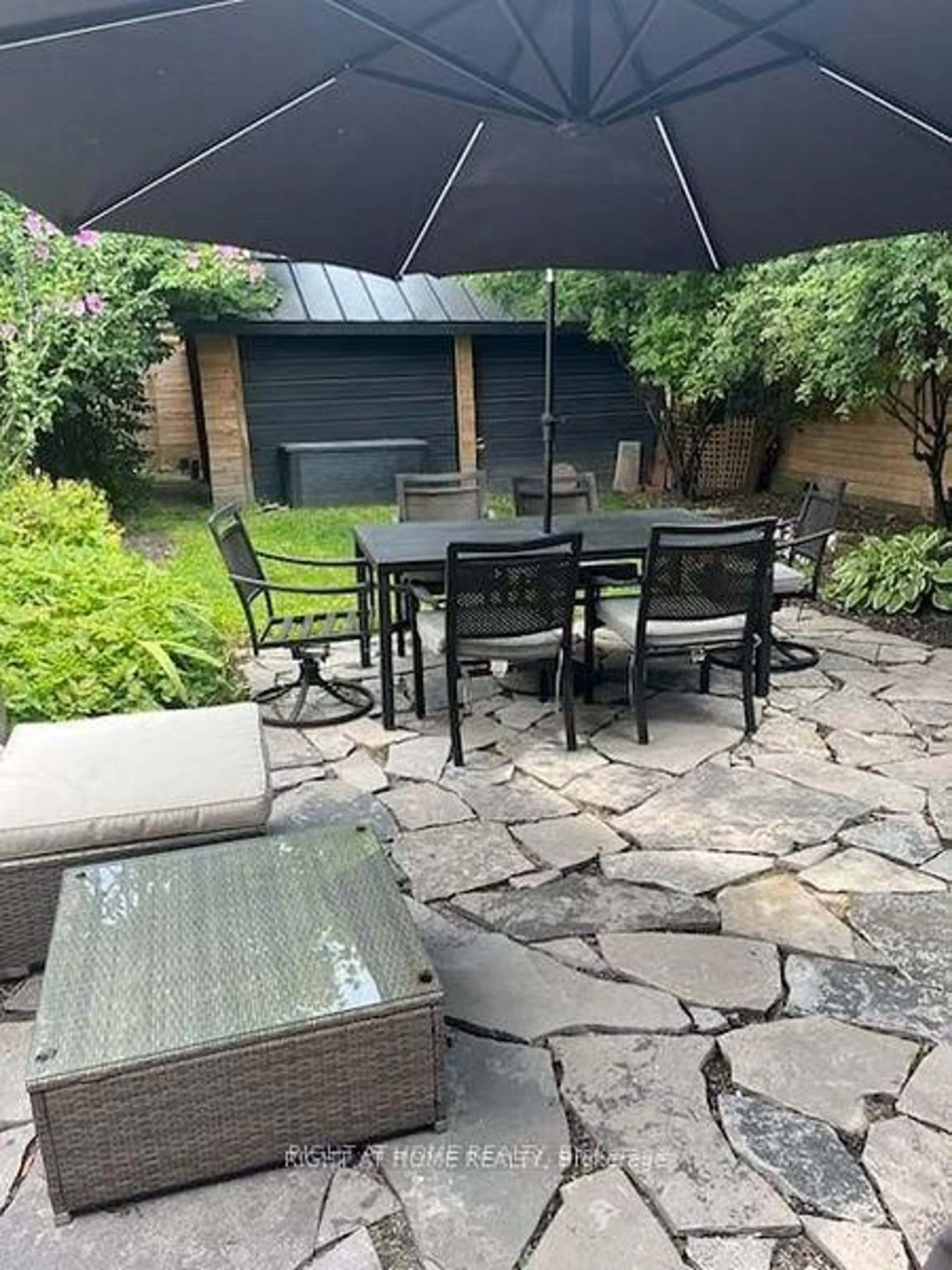 Patio, street for 171 Islington Ave, Toronto Ontario M8V 3B8