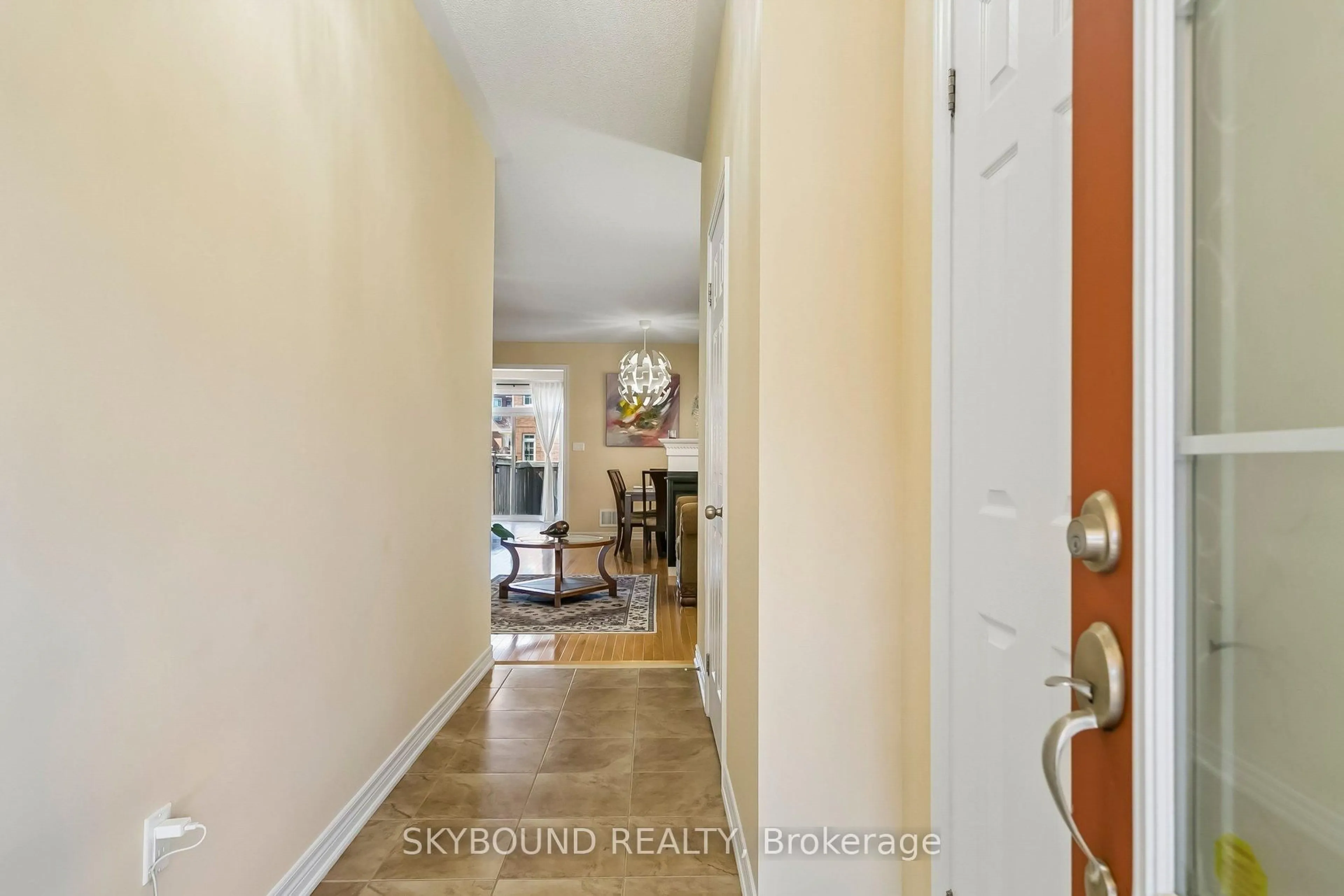 Indoor entryway for 687 Megson Terr, Milton Ontario L9T 8K4