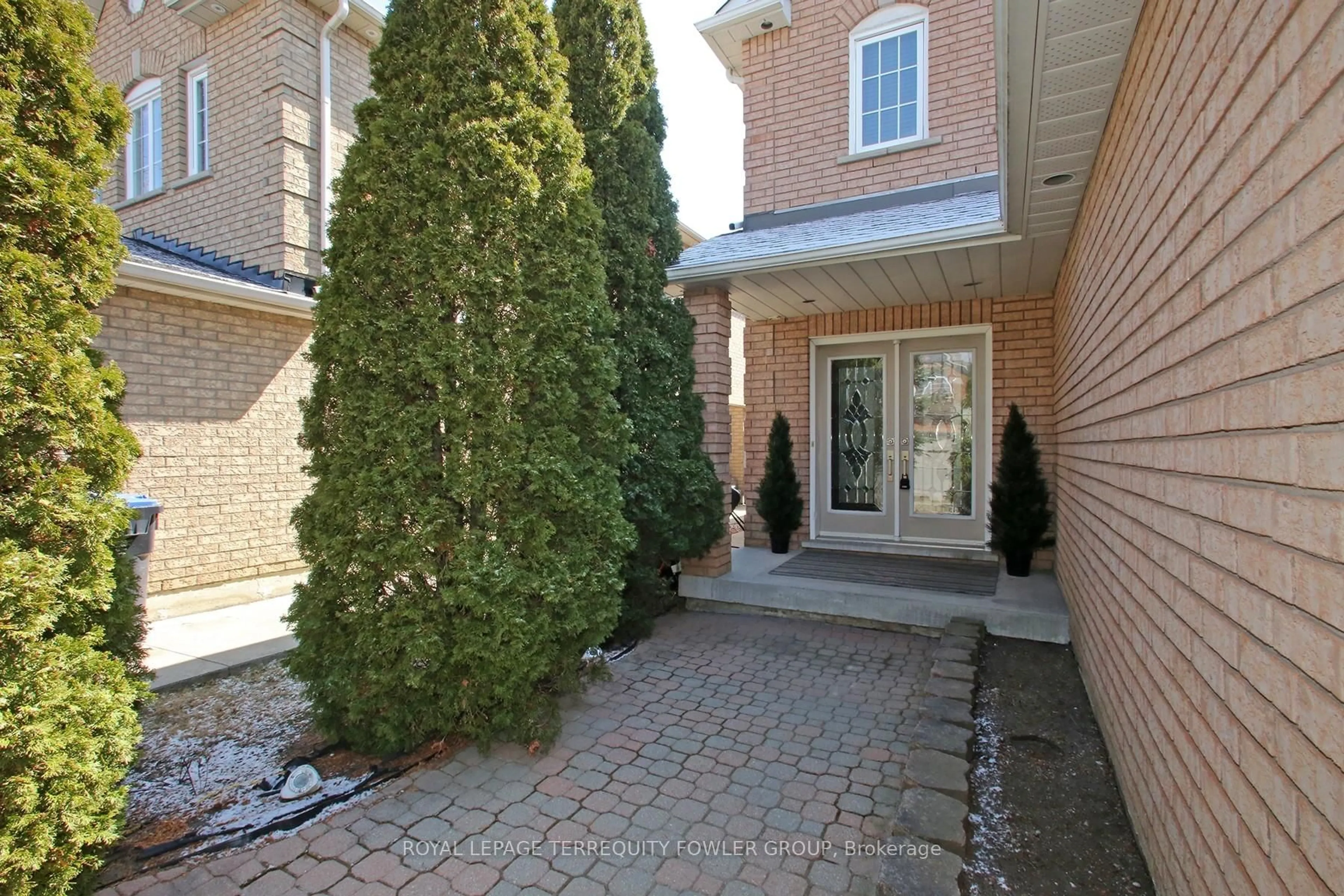 Home with brick exterior material, street for 3 Frustac Tr, Caledon Ontario L7E 2A9