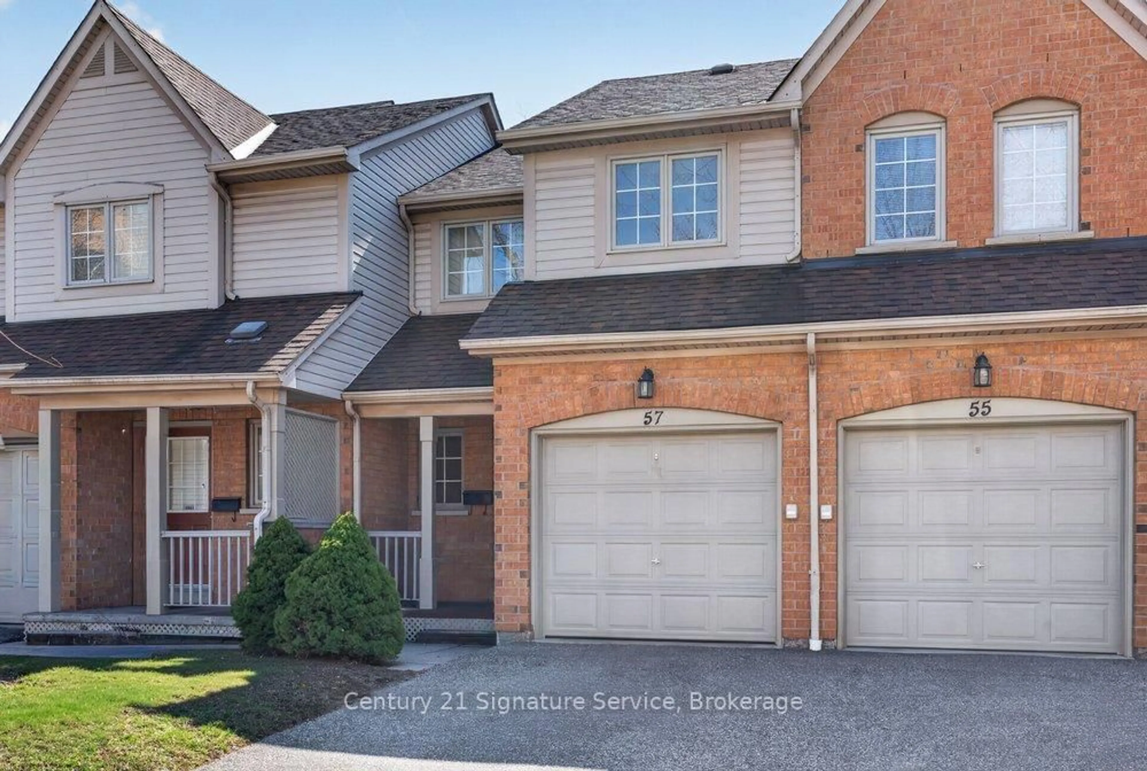 Home with brick exterior material, street for 5950 Glen Erin Dr #57, Mississauga Ontario L5M 6J1