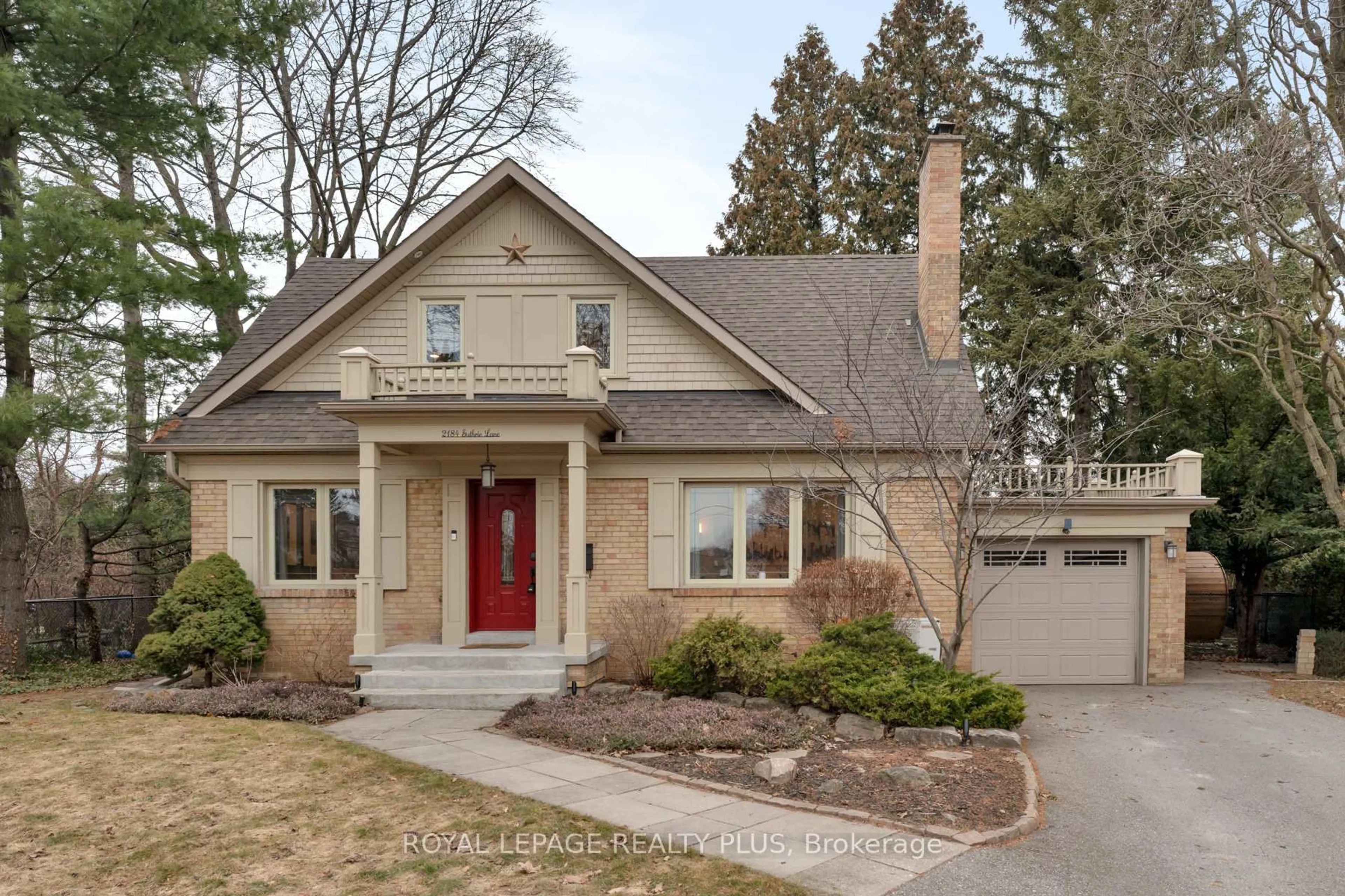 Home with brick exterior material, street for 2184 Guthrie Lane, Mississauga Ontario L4Y 1W9