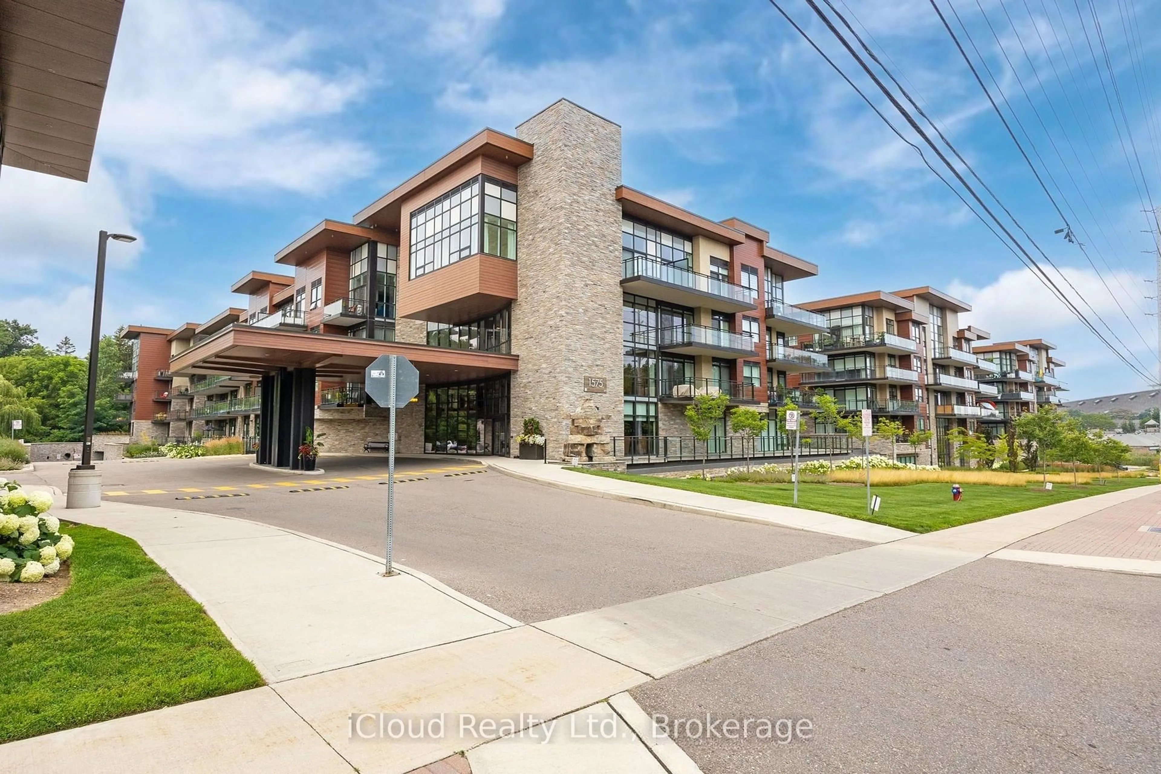 Unknown for 1575 Lakeshore Rd #354, Mississauga Ontario L5J 0B1