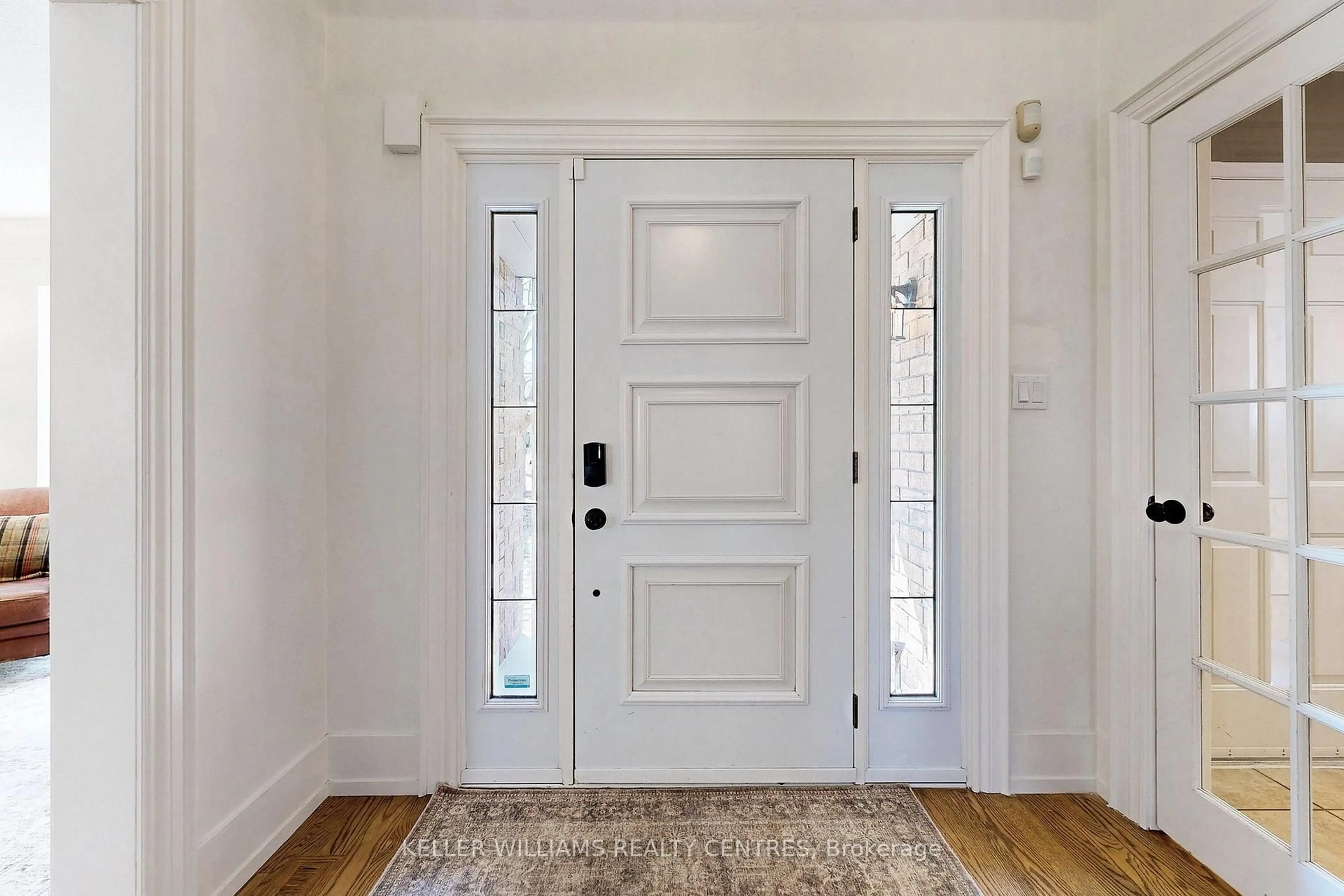 Indoor entryway for 89 Taylorwood Ave, Caledon Ontario L7E 1J6