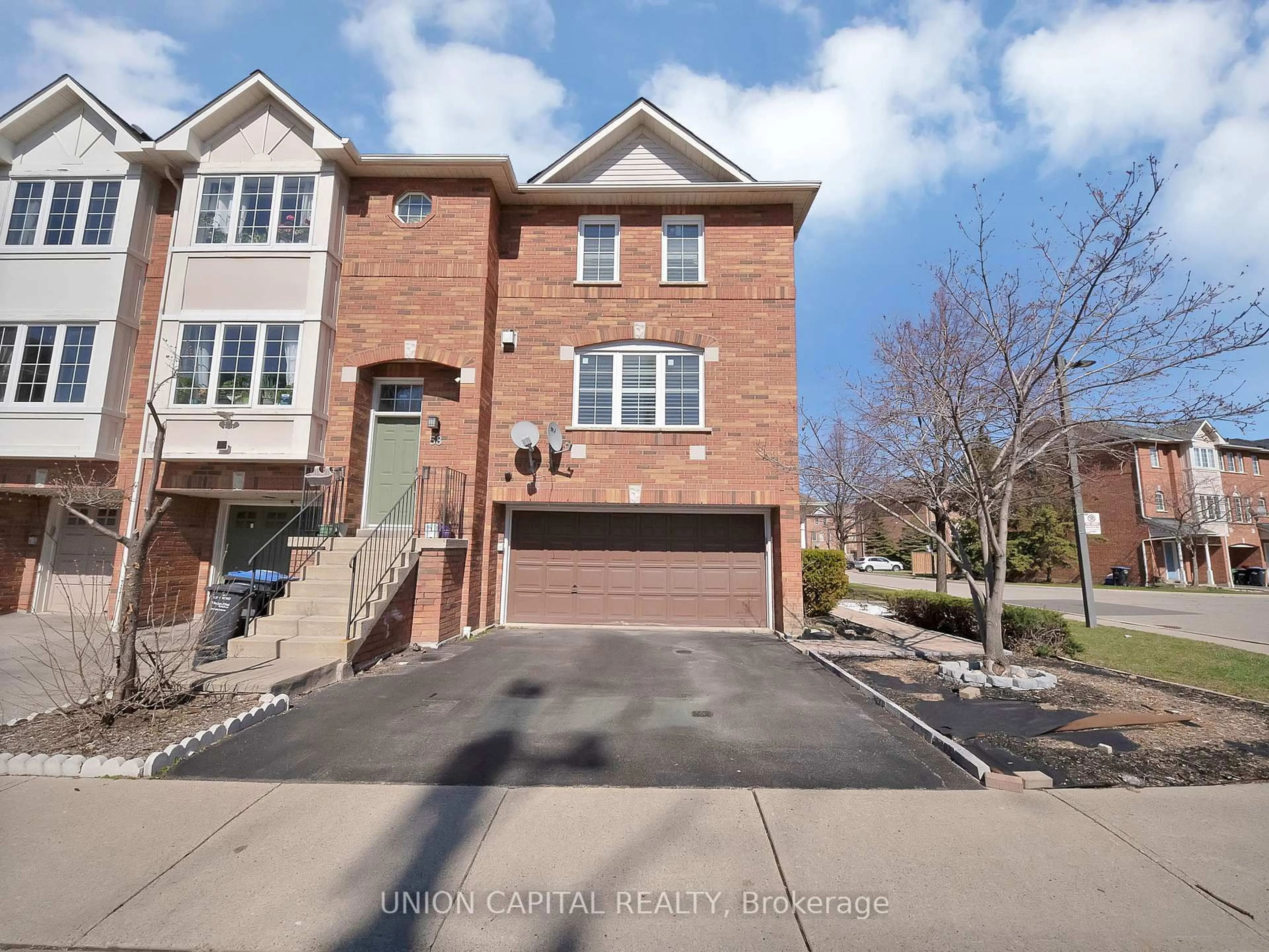 Home with brick exterior material, street for 80 Acorn Pl #59, Mississauga Ontario L4Z 4E1
