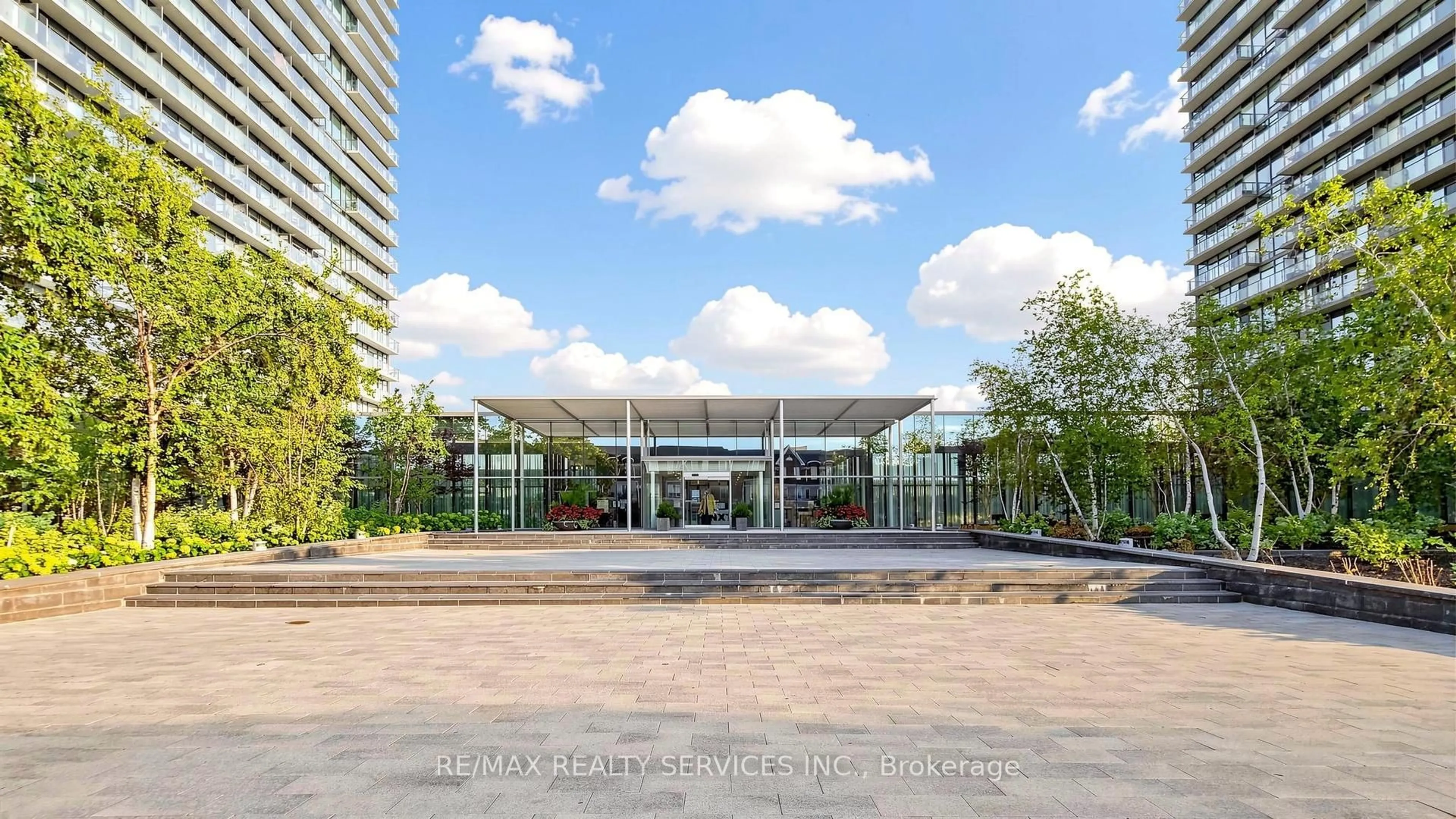 Unknown for 105 The Queensway Ave #511, Toronto Ontario M6S 5B5